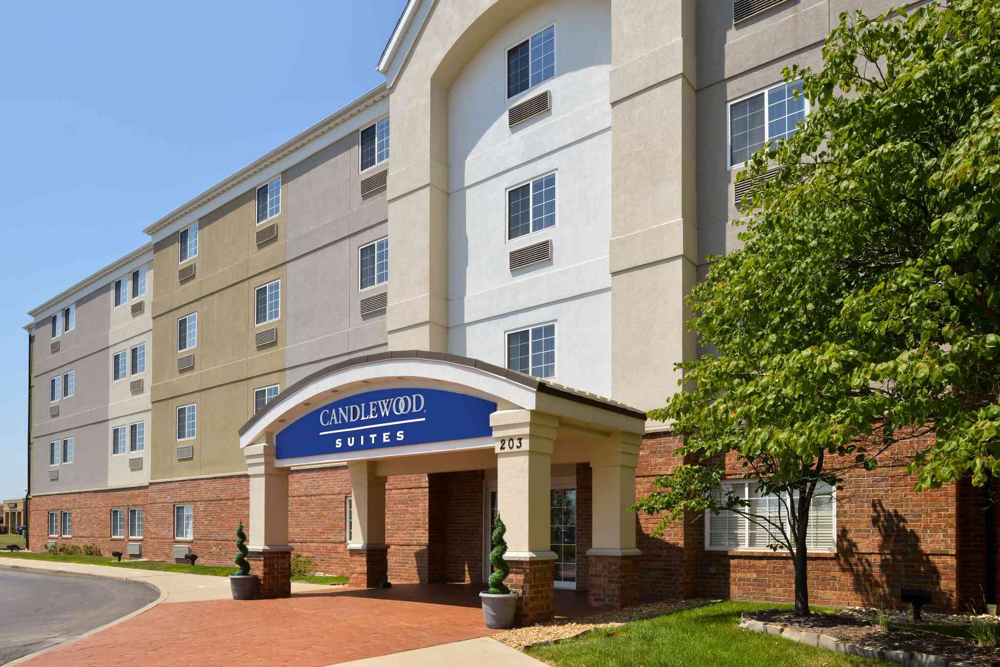 Candlewood Suites Bloomington-Normal in Normal, IL