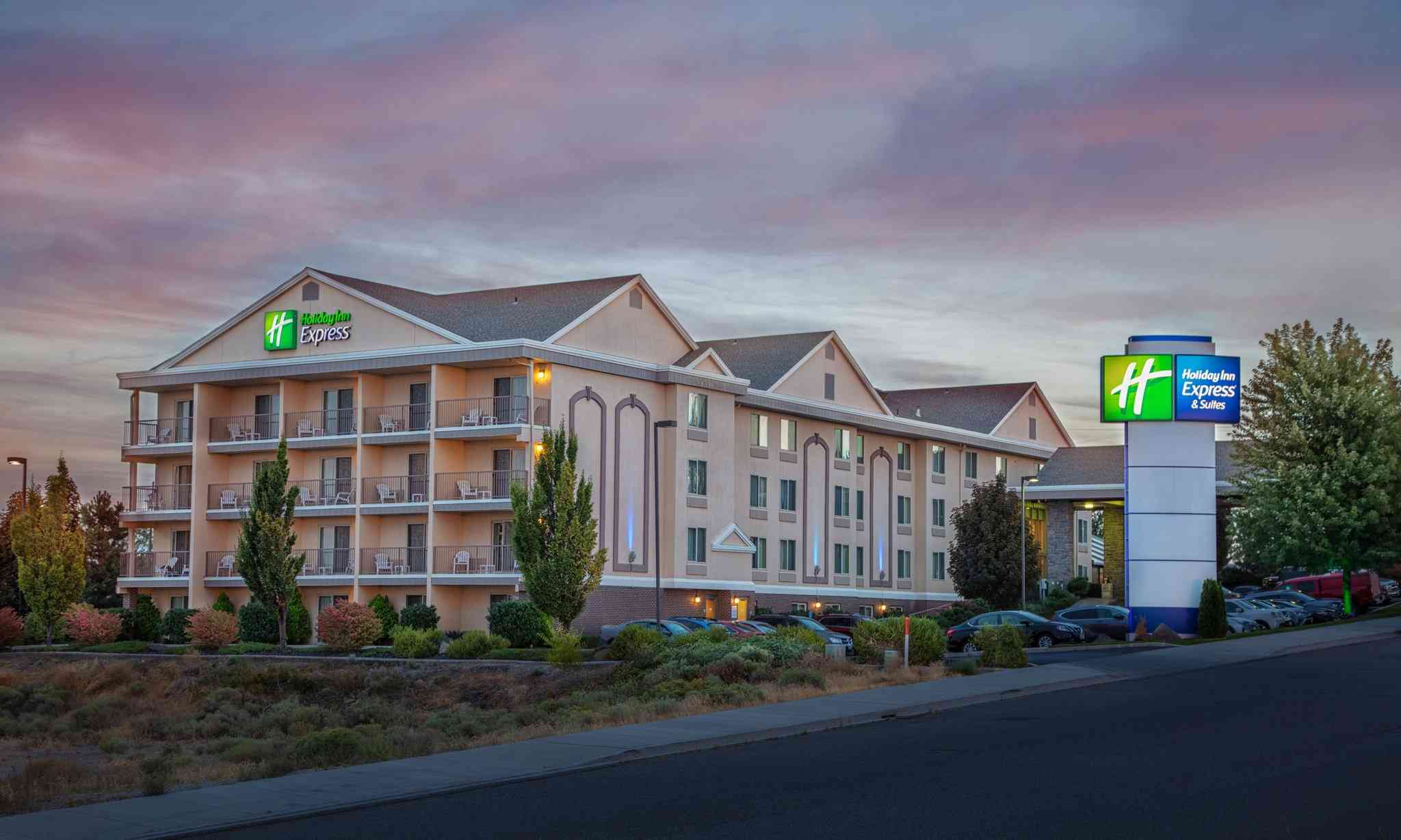 Holiday Inn Express Hotel & Suites Richland in ริชแลนด์, WA