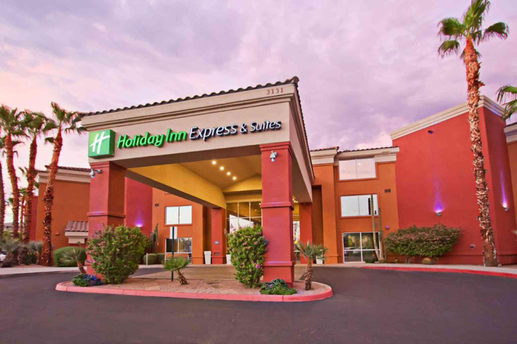 Holiday Inn Express Hotel & Suites Old Town Scottsdale in Scottsdale, AZ