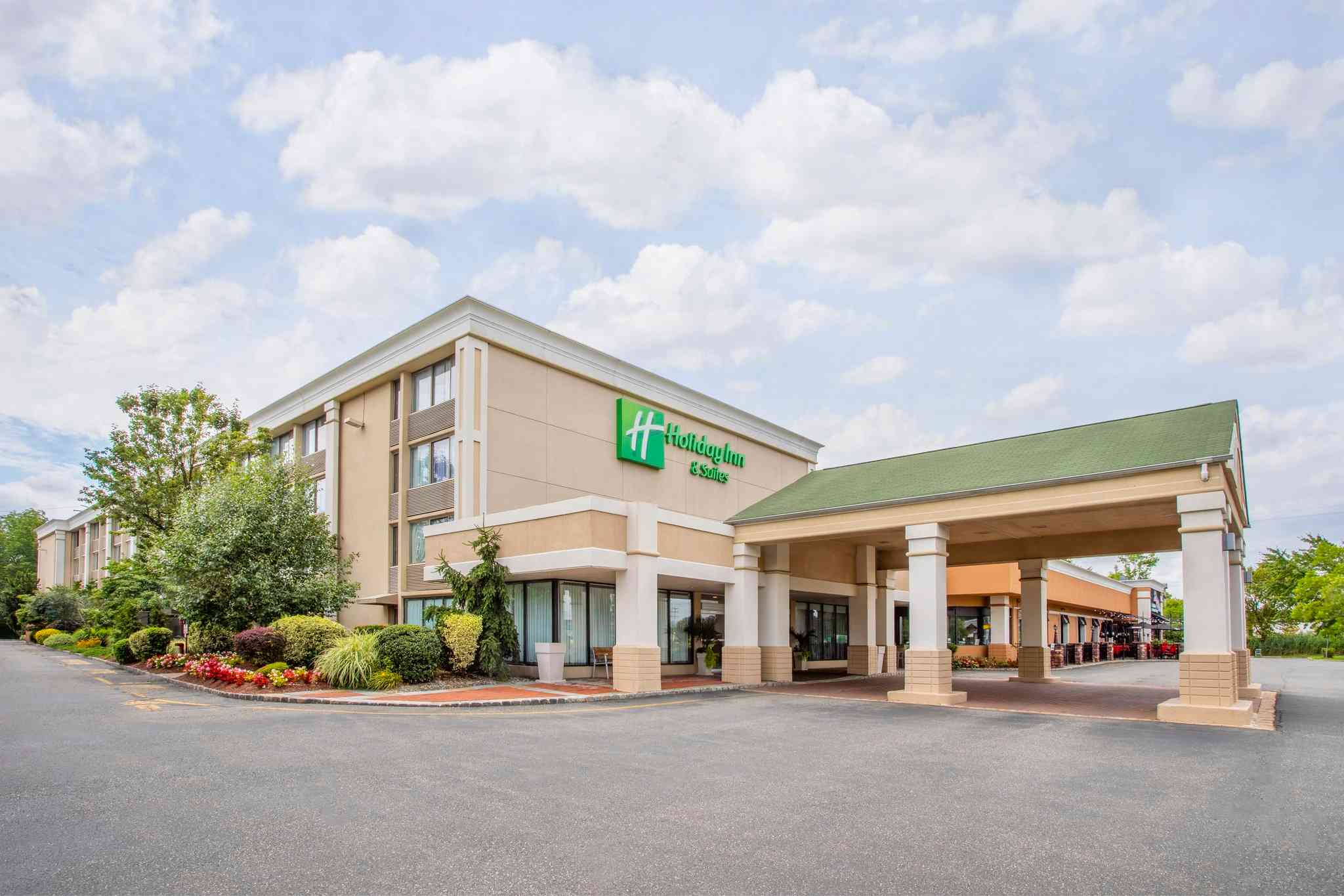 Holiday Inn Hotel & Suites Parsippany Fairfield in Parsippany, NJ