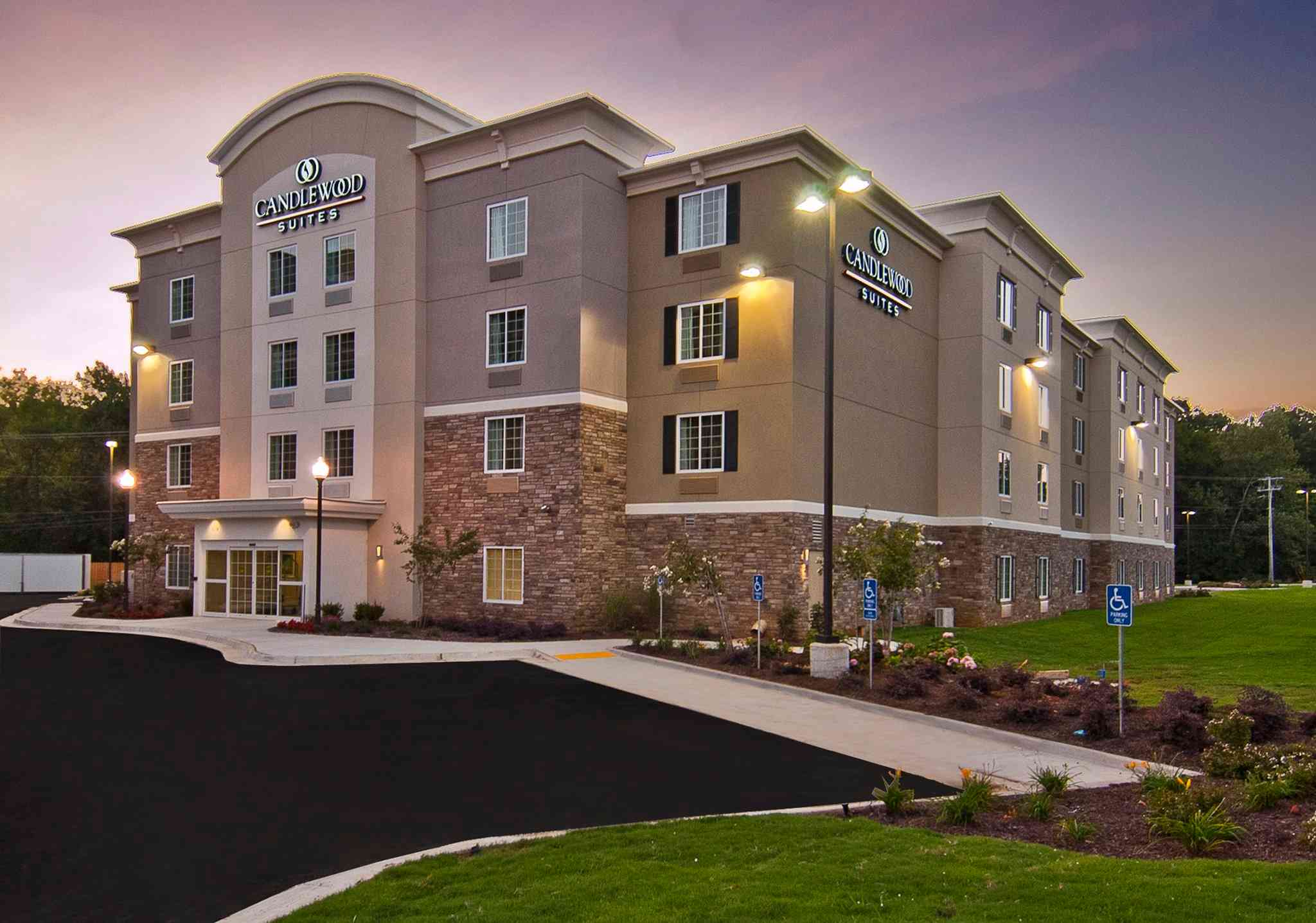 Candlewood Suites Tupelo North в Тупело, MS