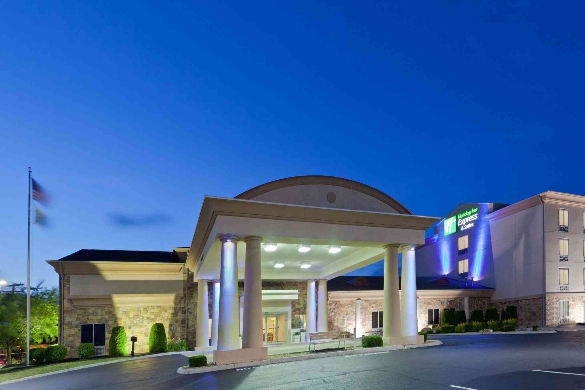 Holiday Inn Express Hotel & Suites Christiansburg in 克里斯蒂安斯堡, VA