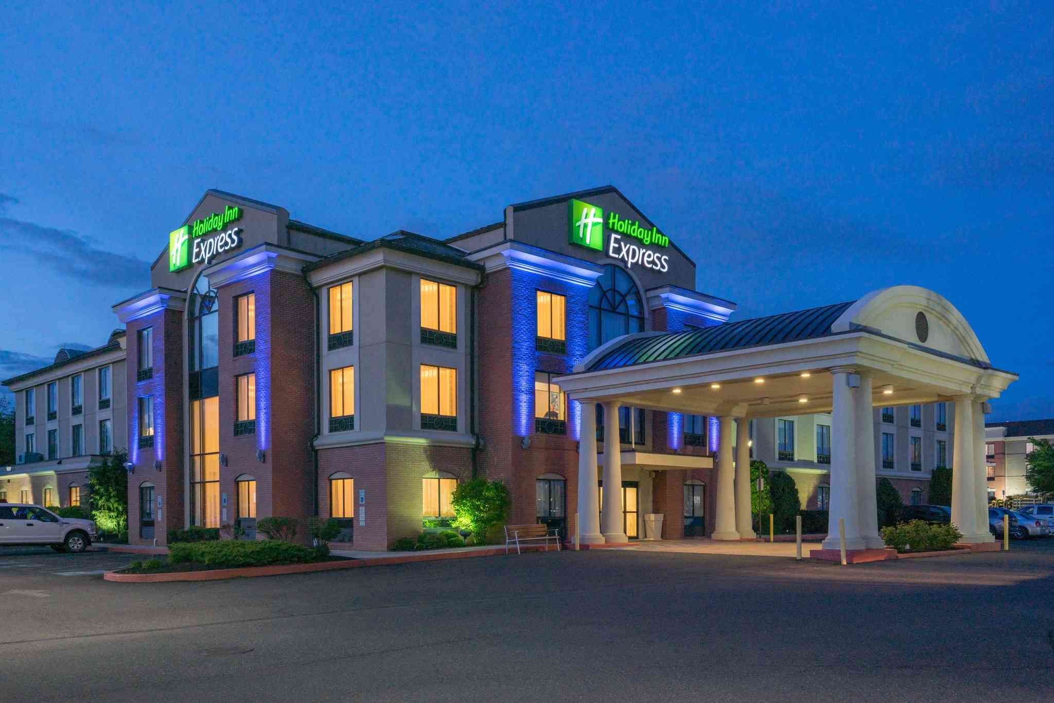 Holiday Inn Express Hotel & Suites Quakertown in Quakertown, PA