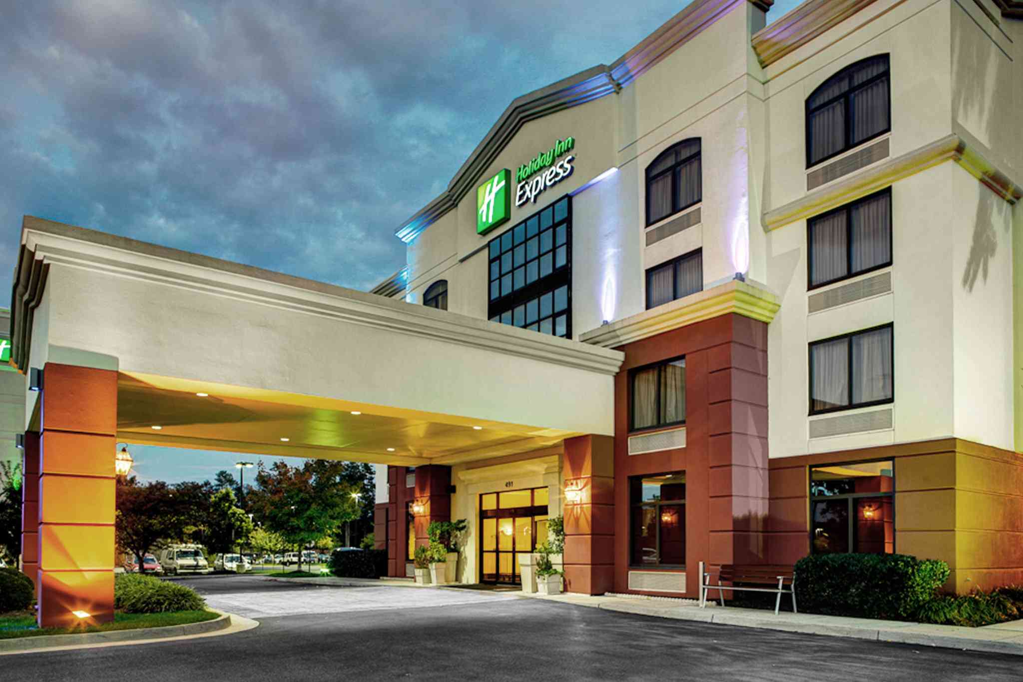 Holiday Inn Express Richmond Airport in Sandston, VA