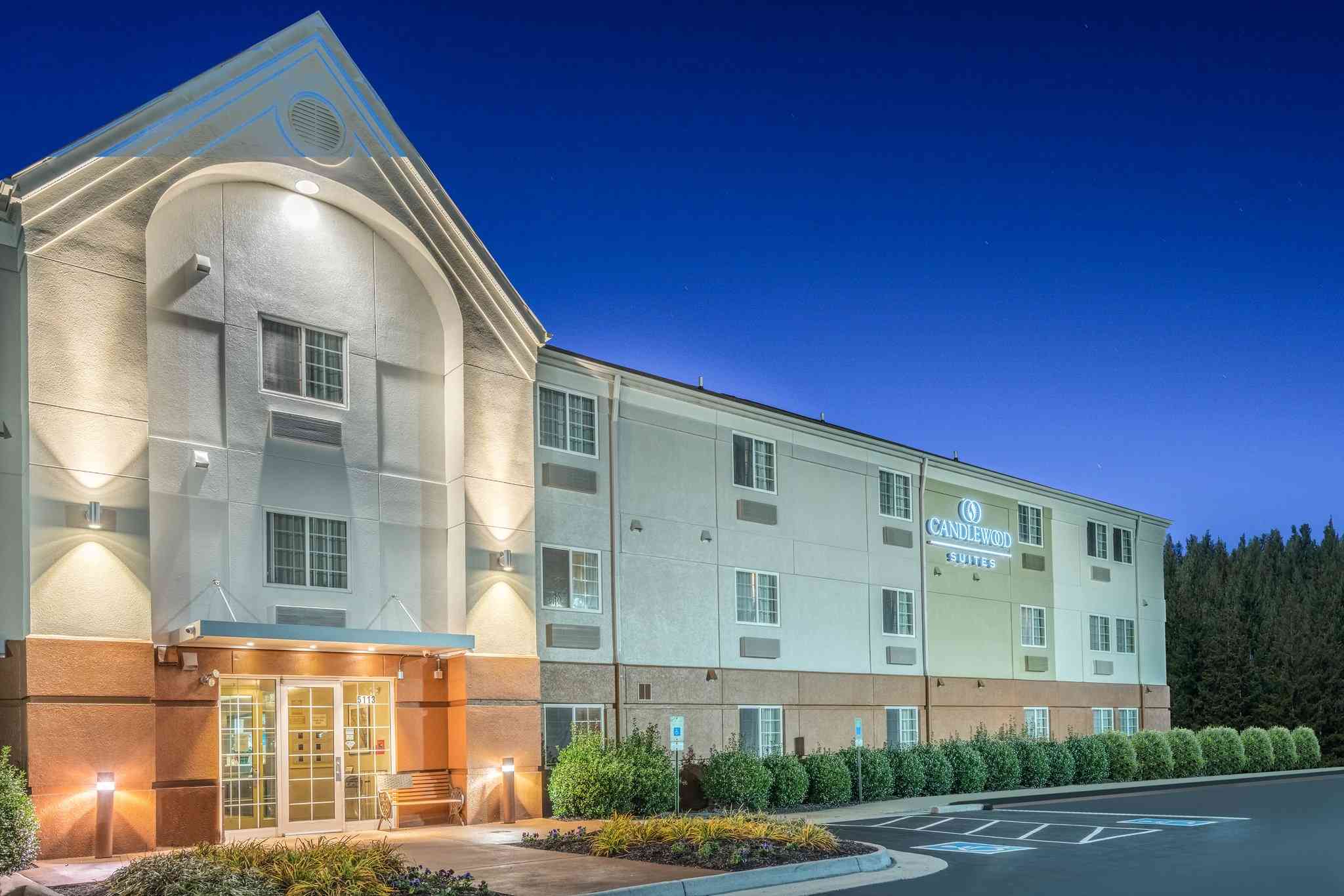 Candlewood Suites Petersburg/Hopewell@Fort Lee in Esperançosamente, VA