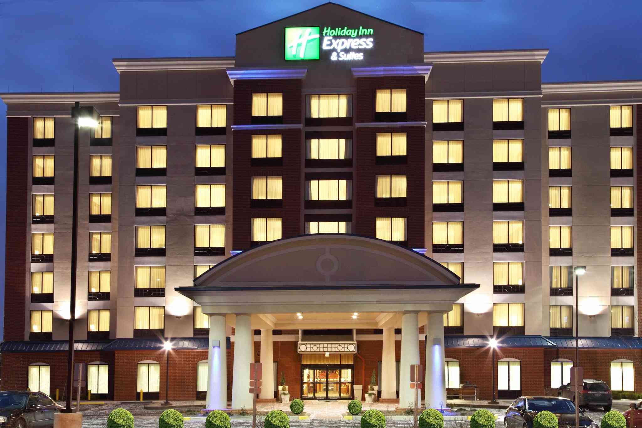 Holiday Inn Express & Suites Columbus Univ Area - Osu in Columbus, OH