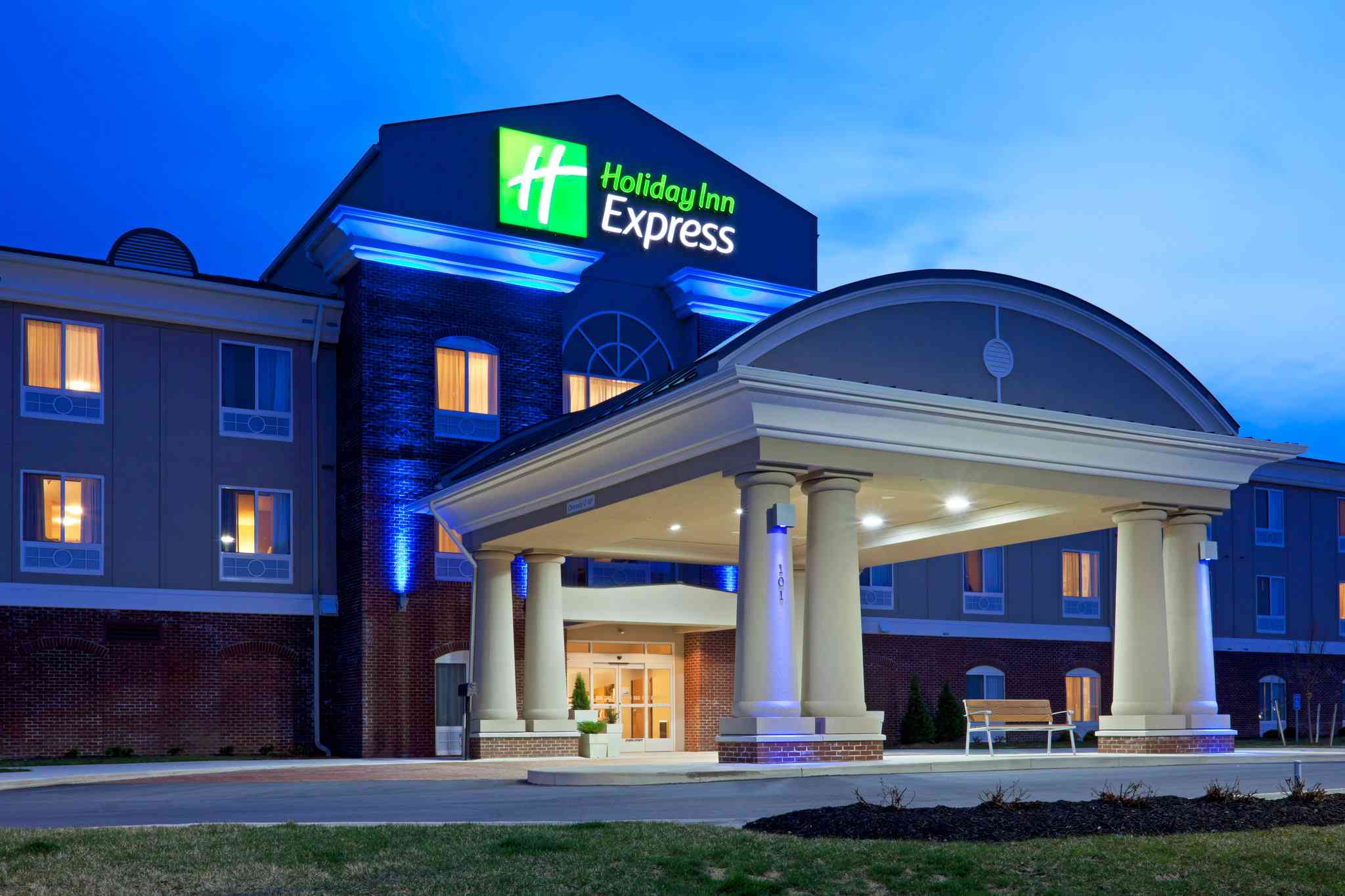 Holiday Inn Express Washington Courthouse in Gerichtsgebäude von Washington, OH