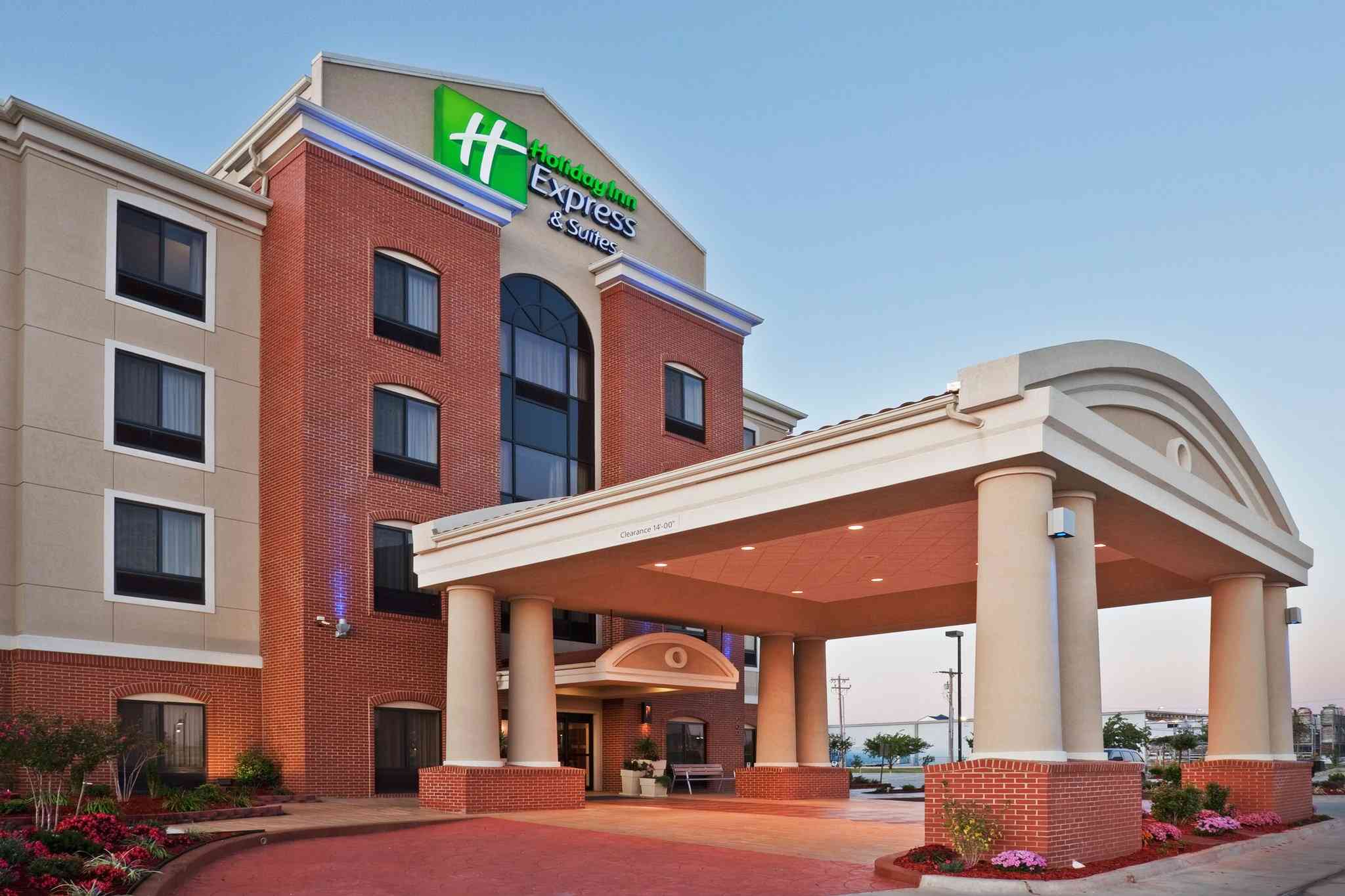 Holiday Inn Express Hotel & Suites Oklahoma City West-Yukon in Yukon, OK