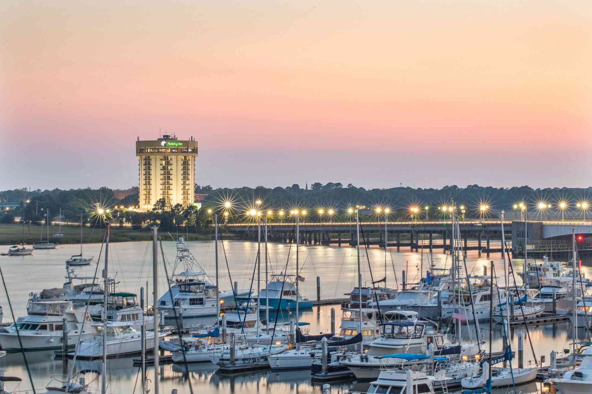 Holiday Inn Charleston-Riverview in チャールストン, SC