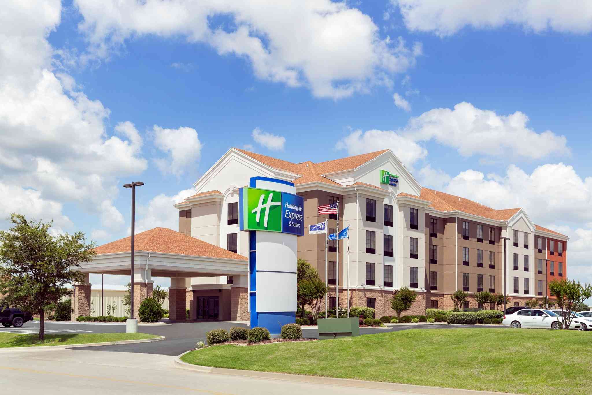 Holiday Inn Express Hotel Suites Shawnee I-40 in 肖妮, OK