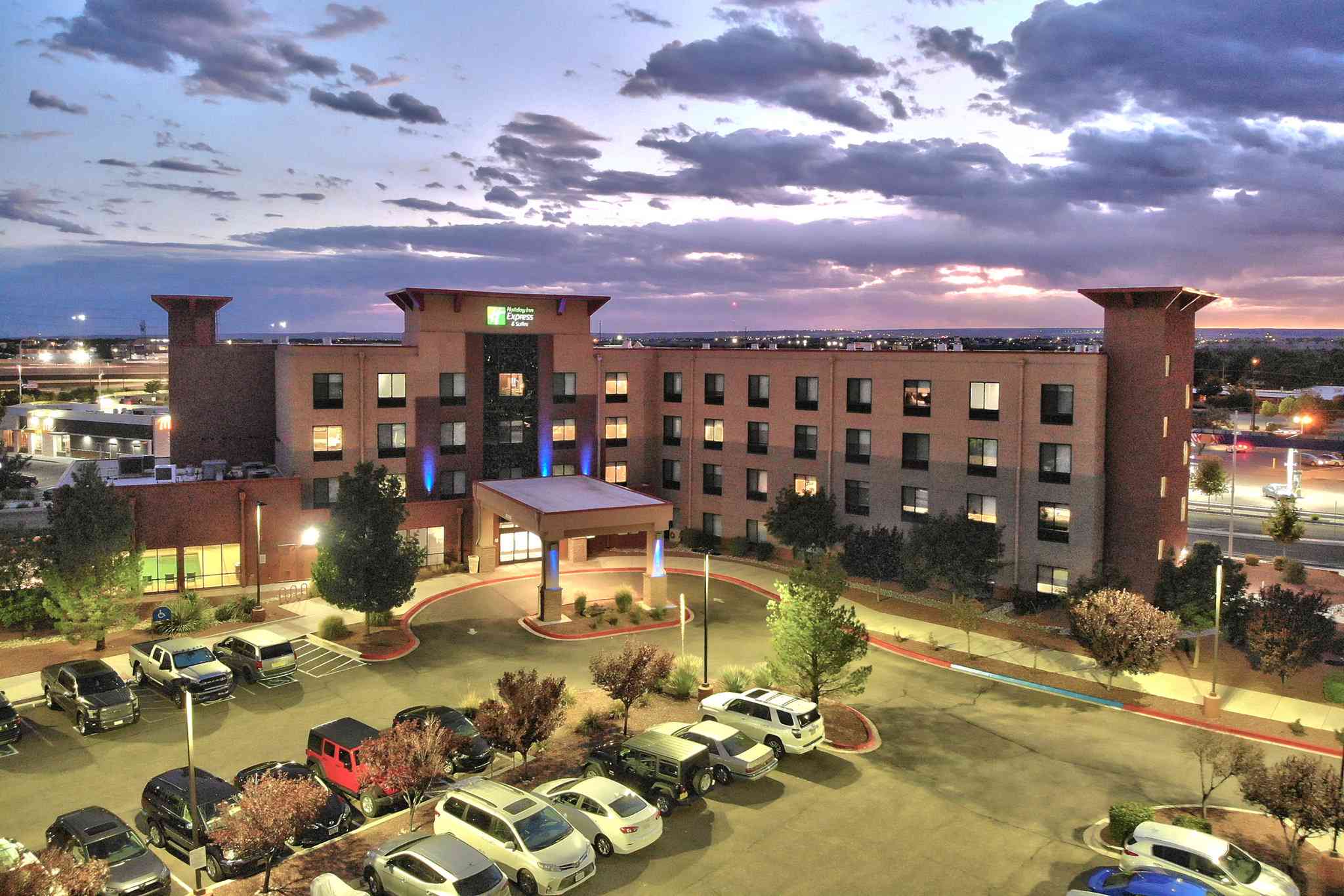 Holiday Inn Express Hotel & Suites Albuquerque Historic Old Town in Albuquerque, NM