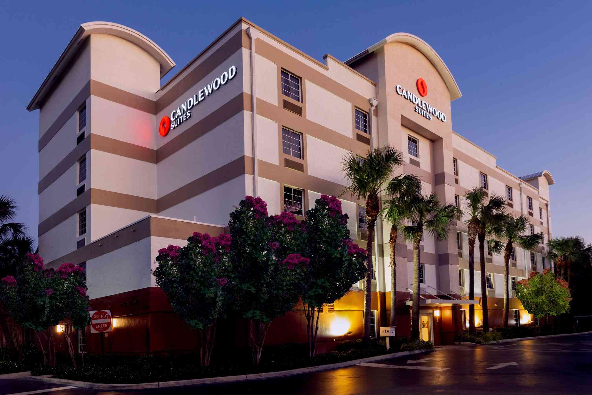 Candlewood Suites FT. Lauderdale Airport/Cruise in 포트 로더데일, FL