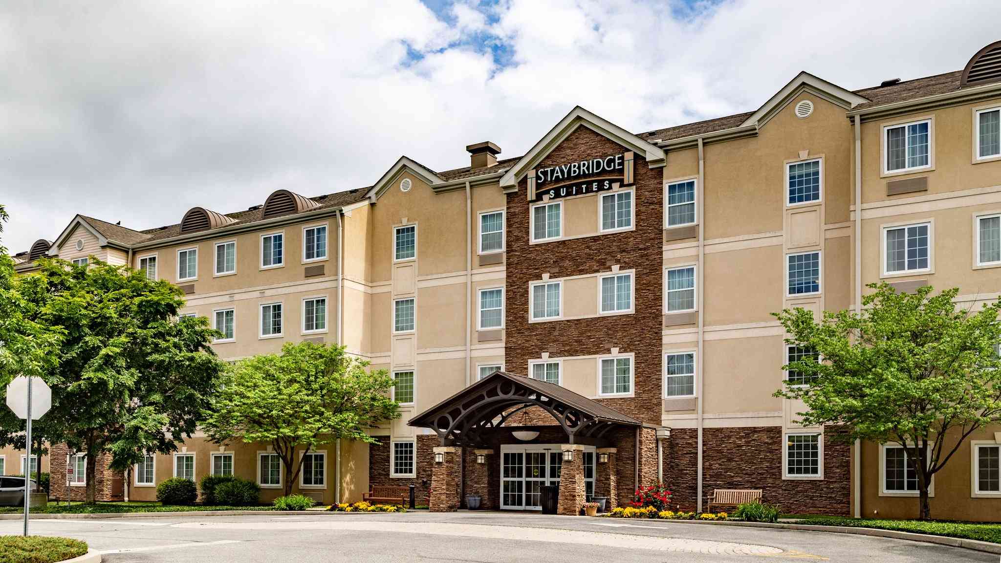 Staybridge Suites Philadelphia Valley Forge 422 in Ройерсфорд, PA