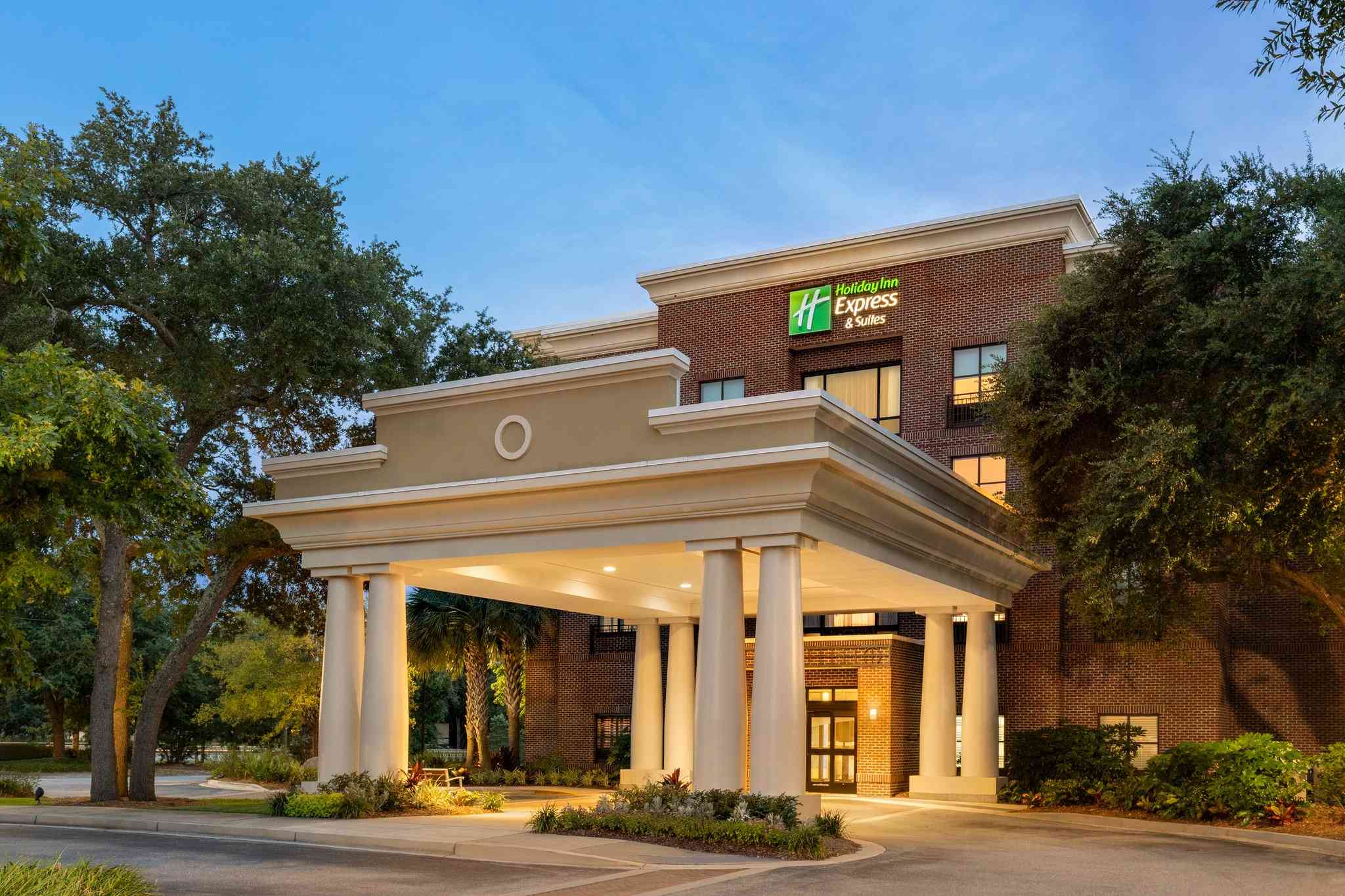 Holiday Inn Express Hotel & Suites Mt Pleasant-Charleston in Mt. Pleasant, SC