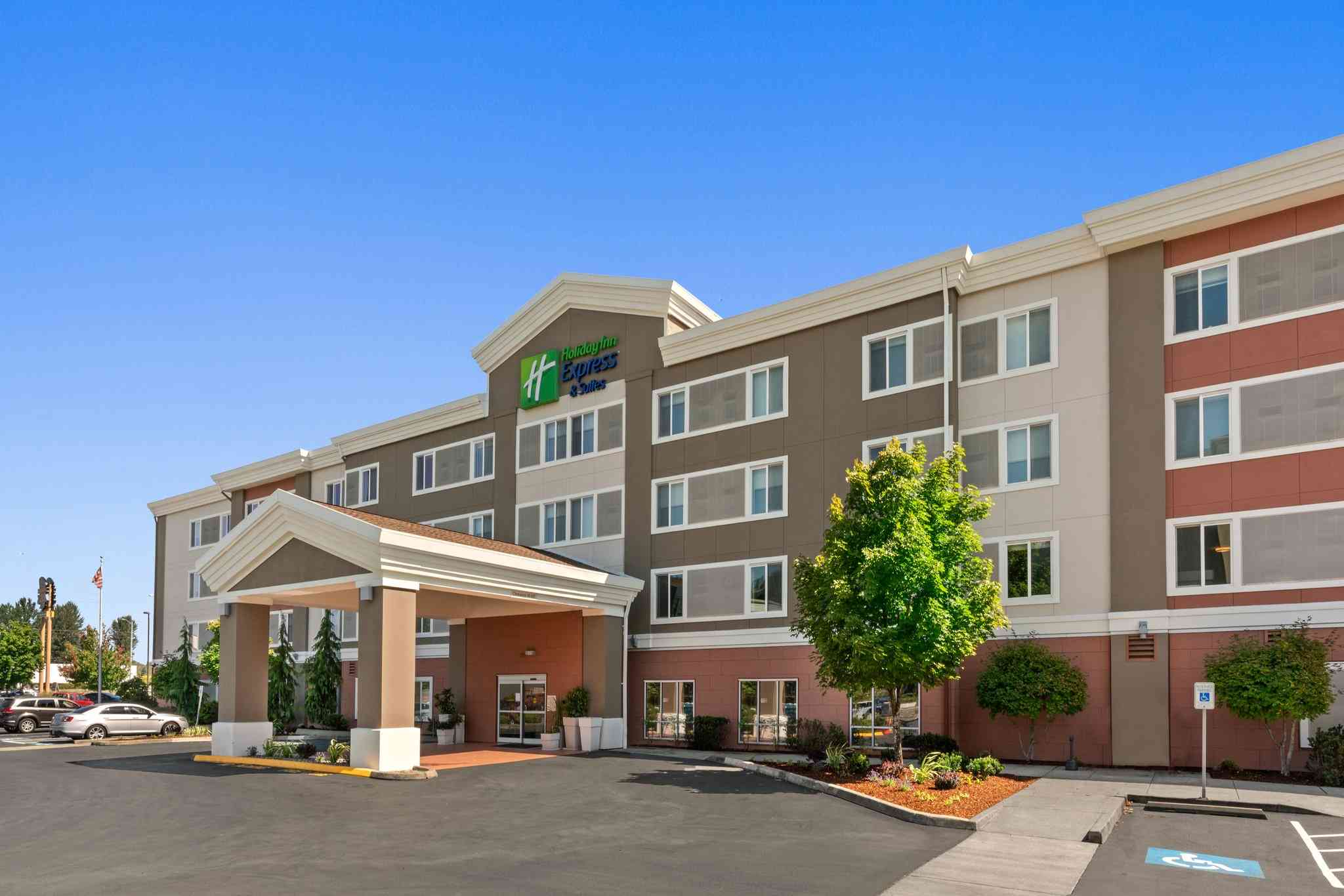 Holiday Inn Express & Suites Sumner - Puyallup Area in Sumner, WA