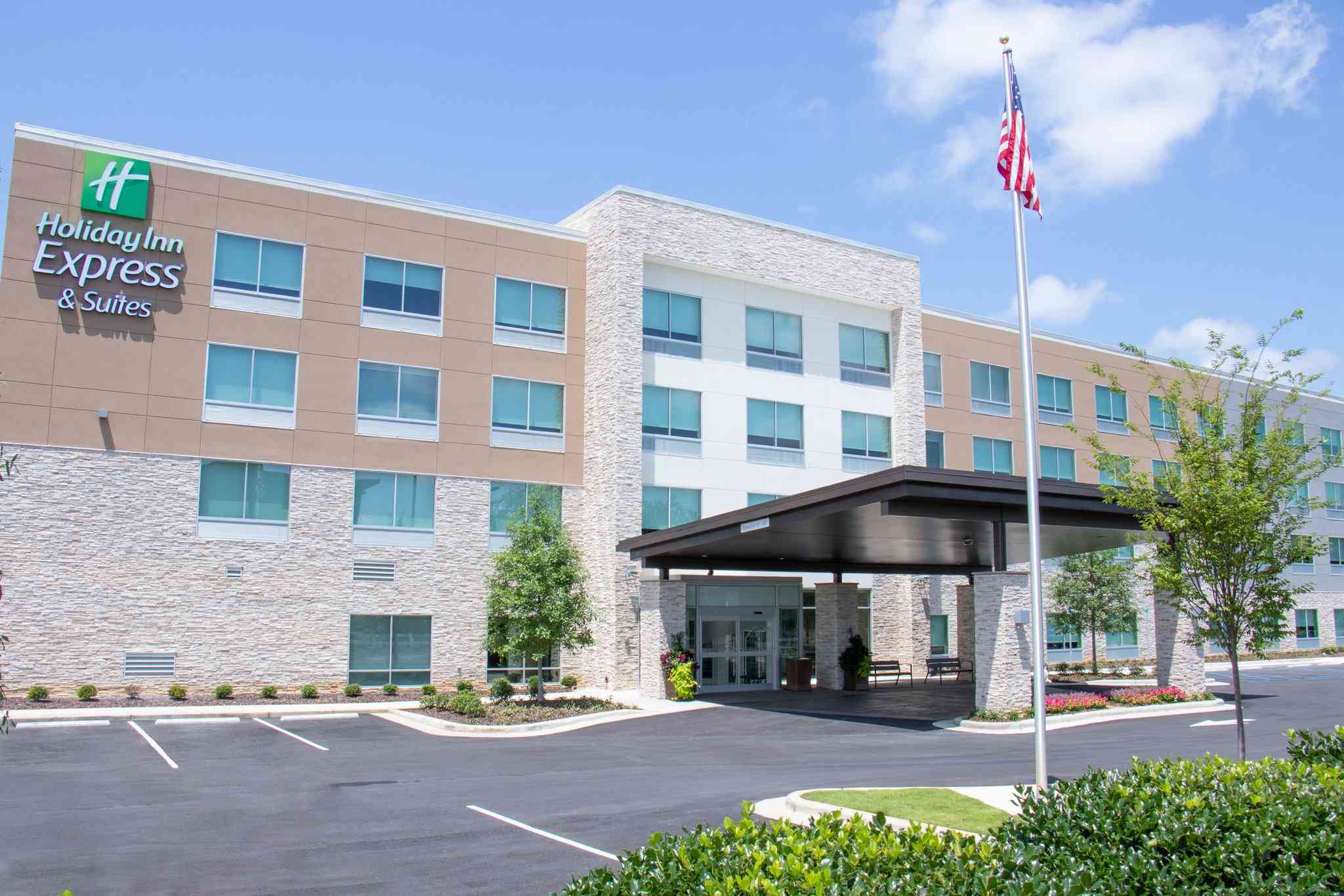 Holiday Inn Express & Suites Tuscaloosa East - Cottondale in コットンデール, AL