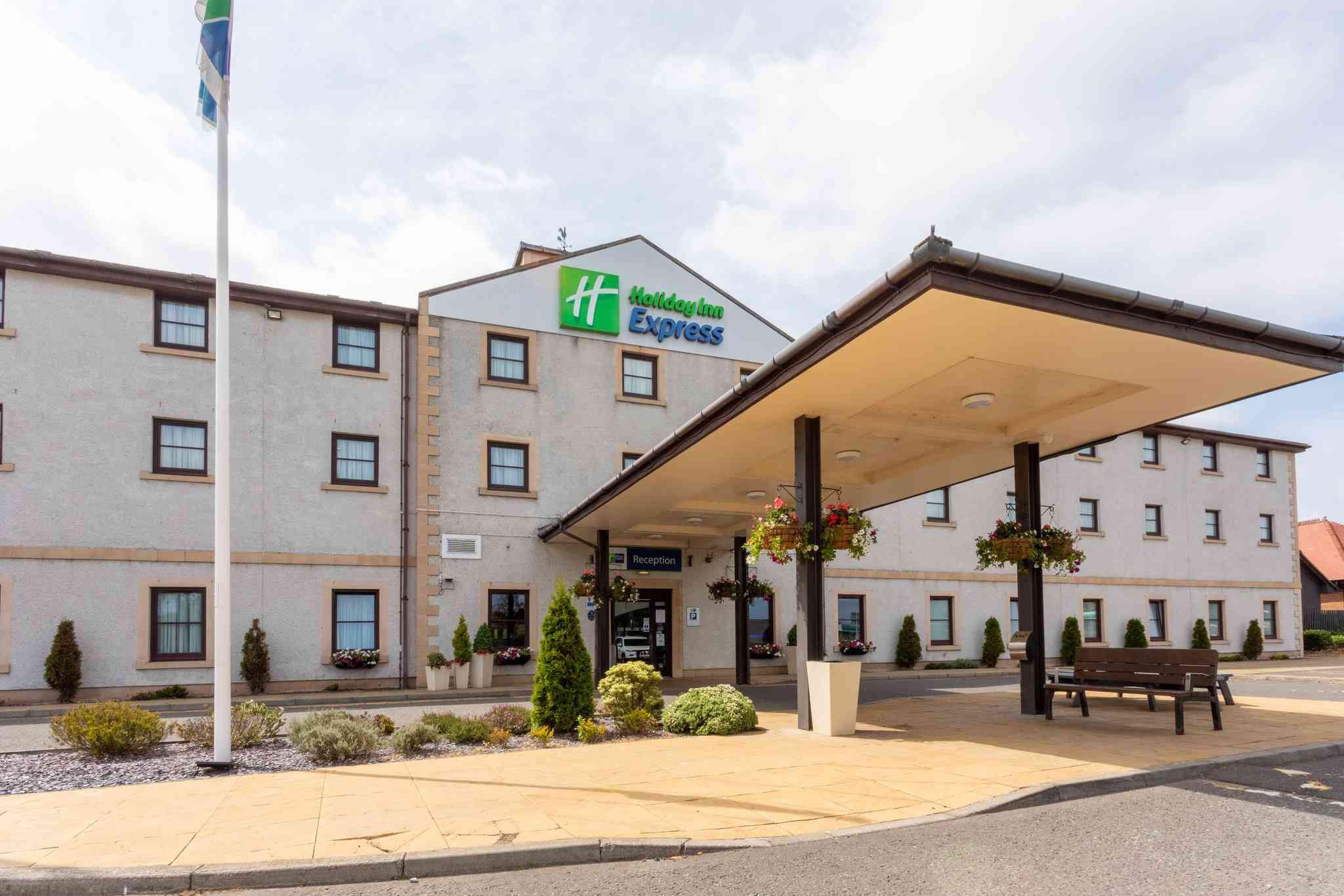 Holiday Inn Express Perth in Perth, GB2