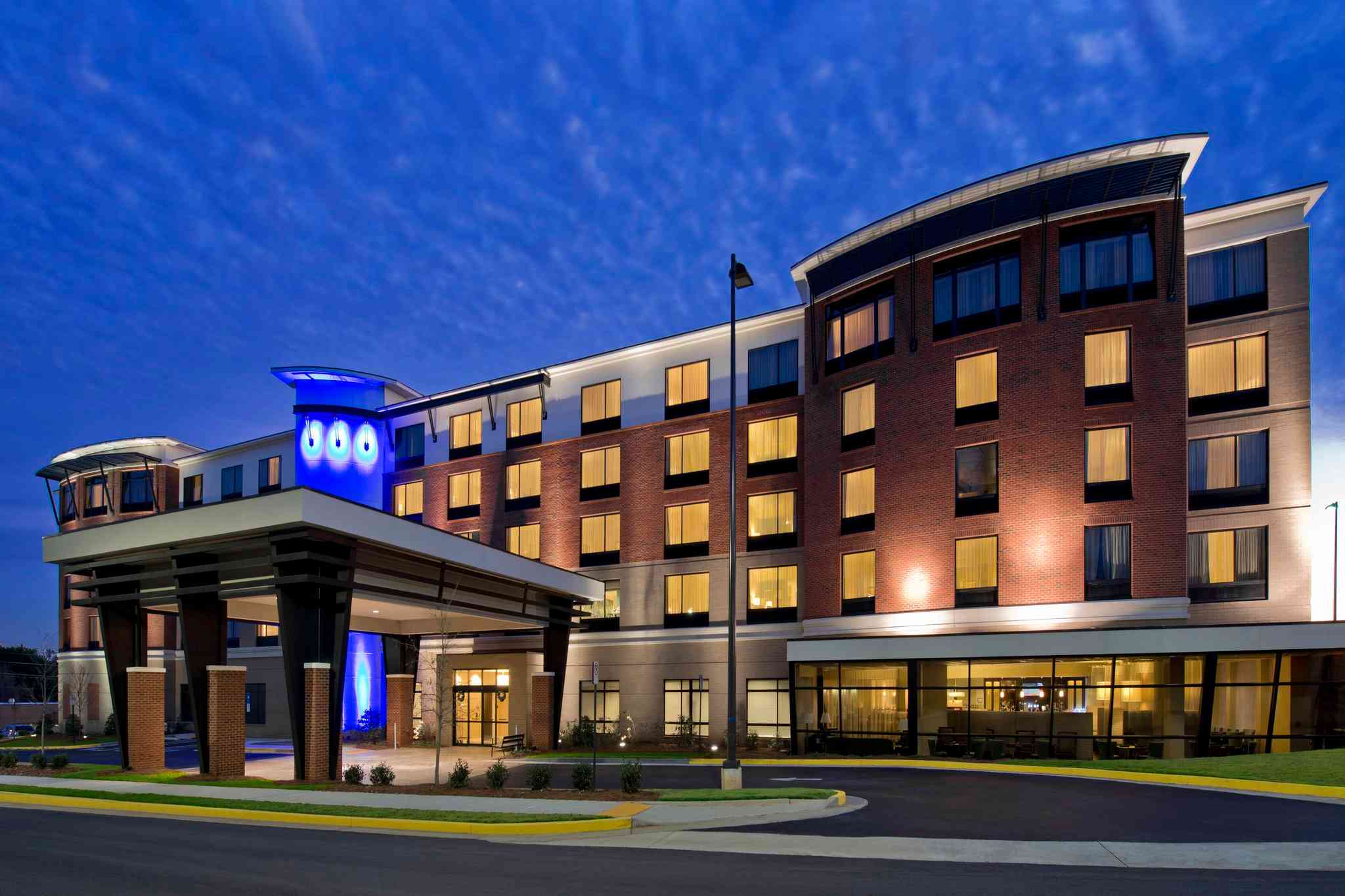 Hotel Indigo Atlanta Airport - College Park in College Park, GA