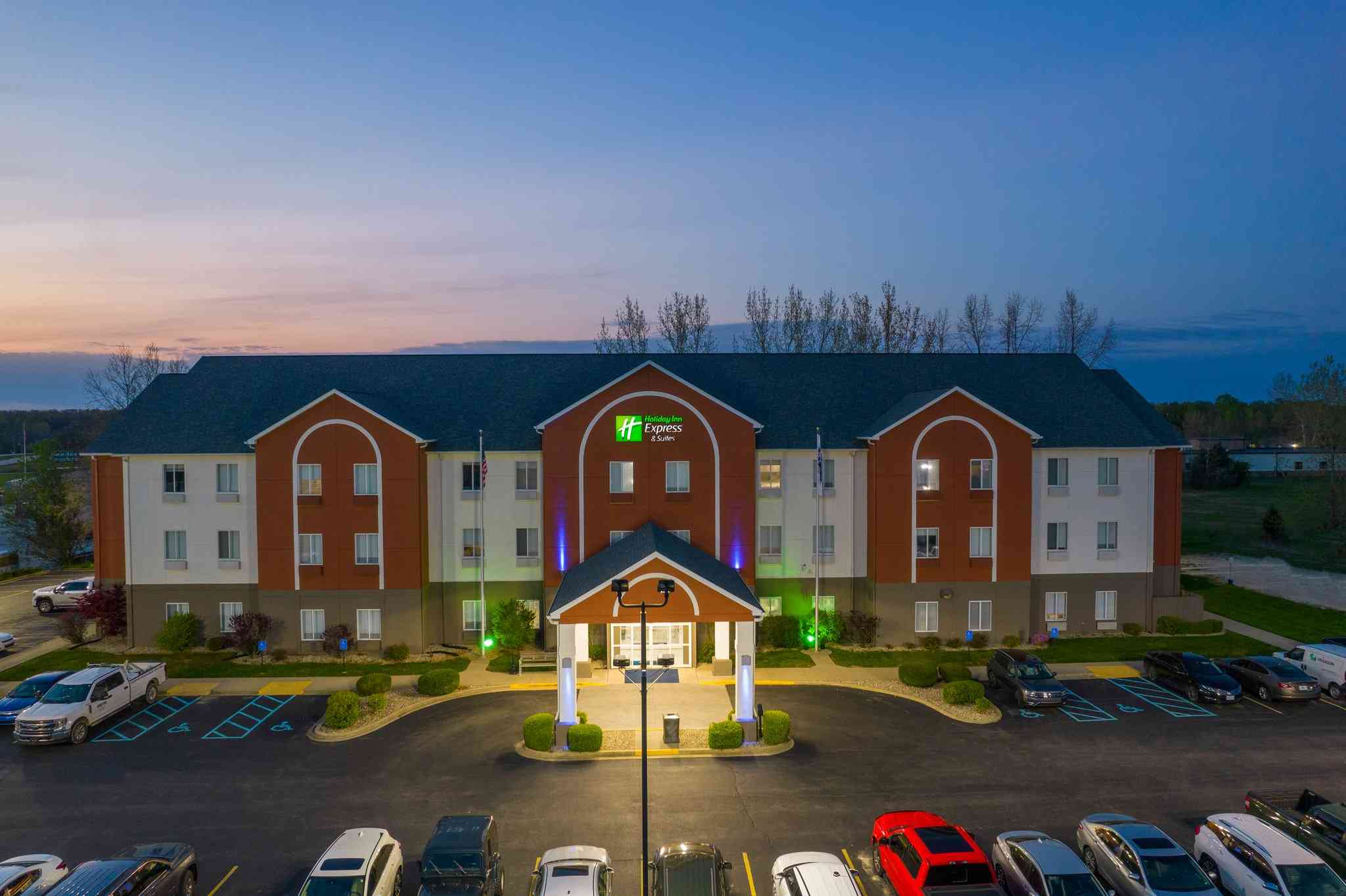 Holiday Inn Express Hotel & Suites Bedford in Bedford, IN