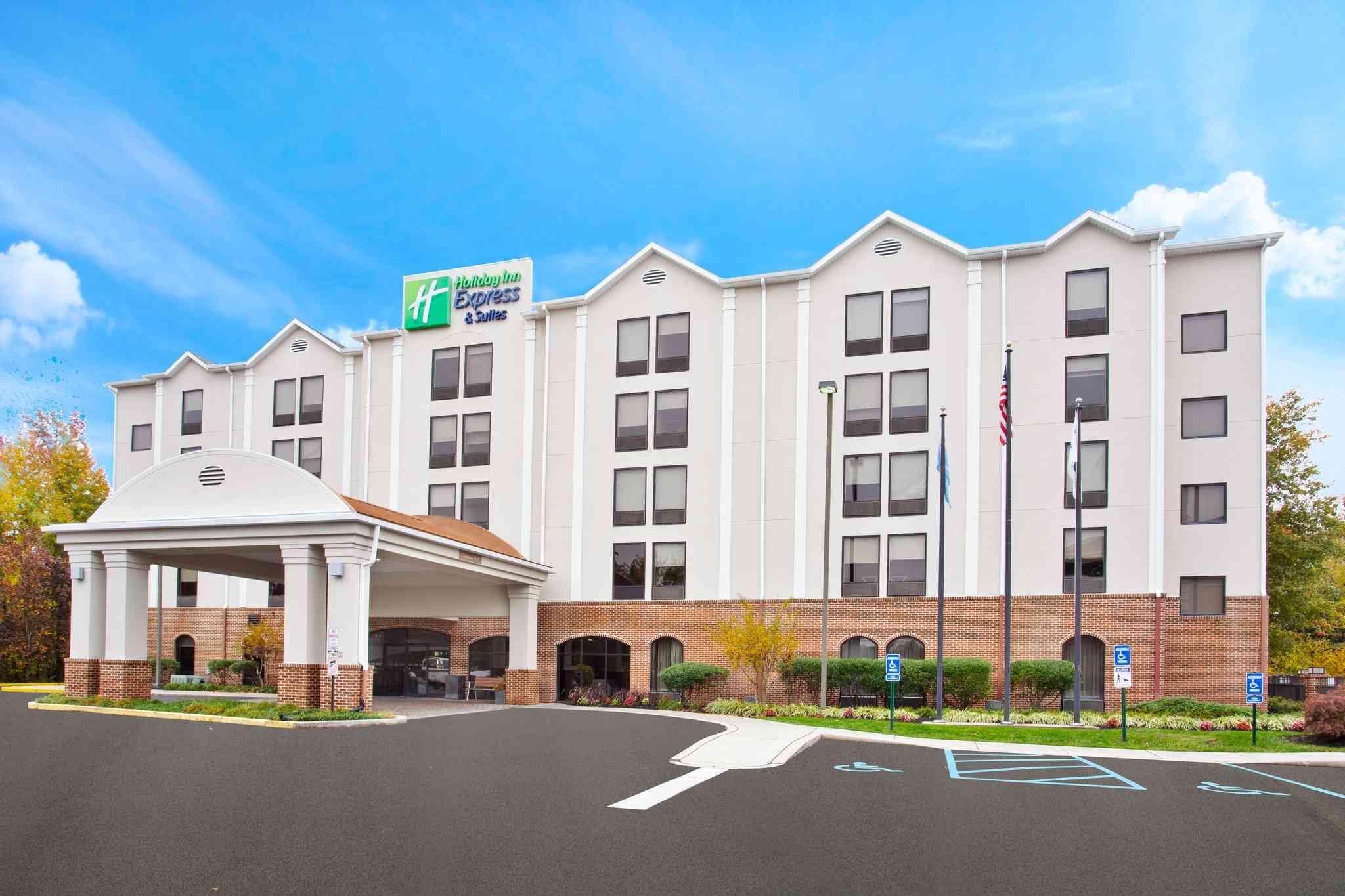 Holiday Inn Express Hotel & Suites Dover in Dover, DE