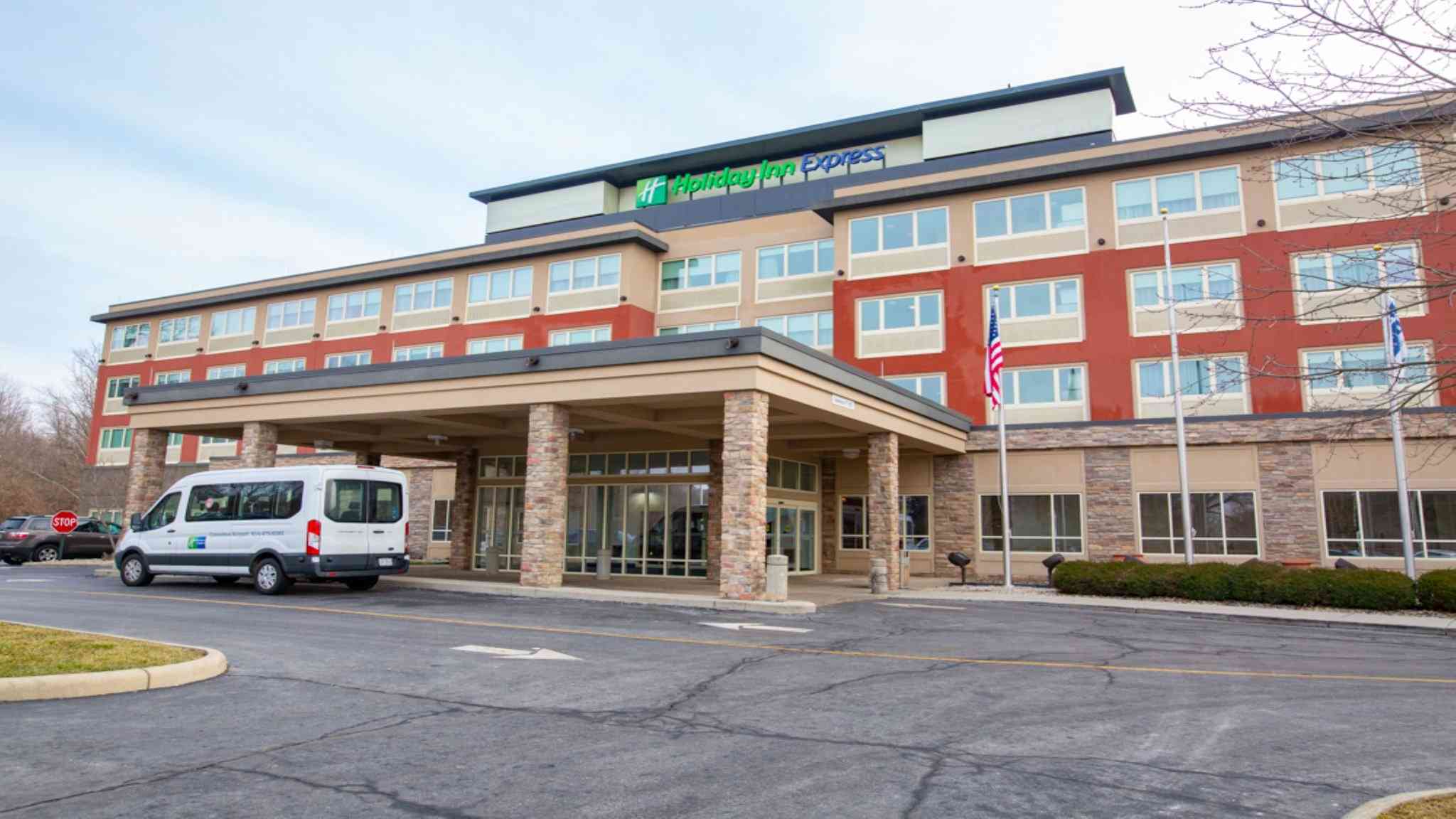 Holiday Inn Express & Suites Columbus Airport in 콜럼버스, OH