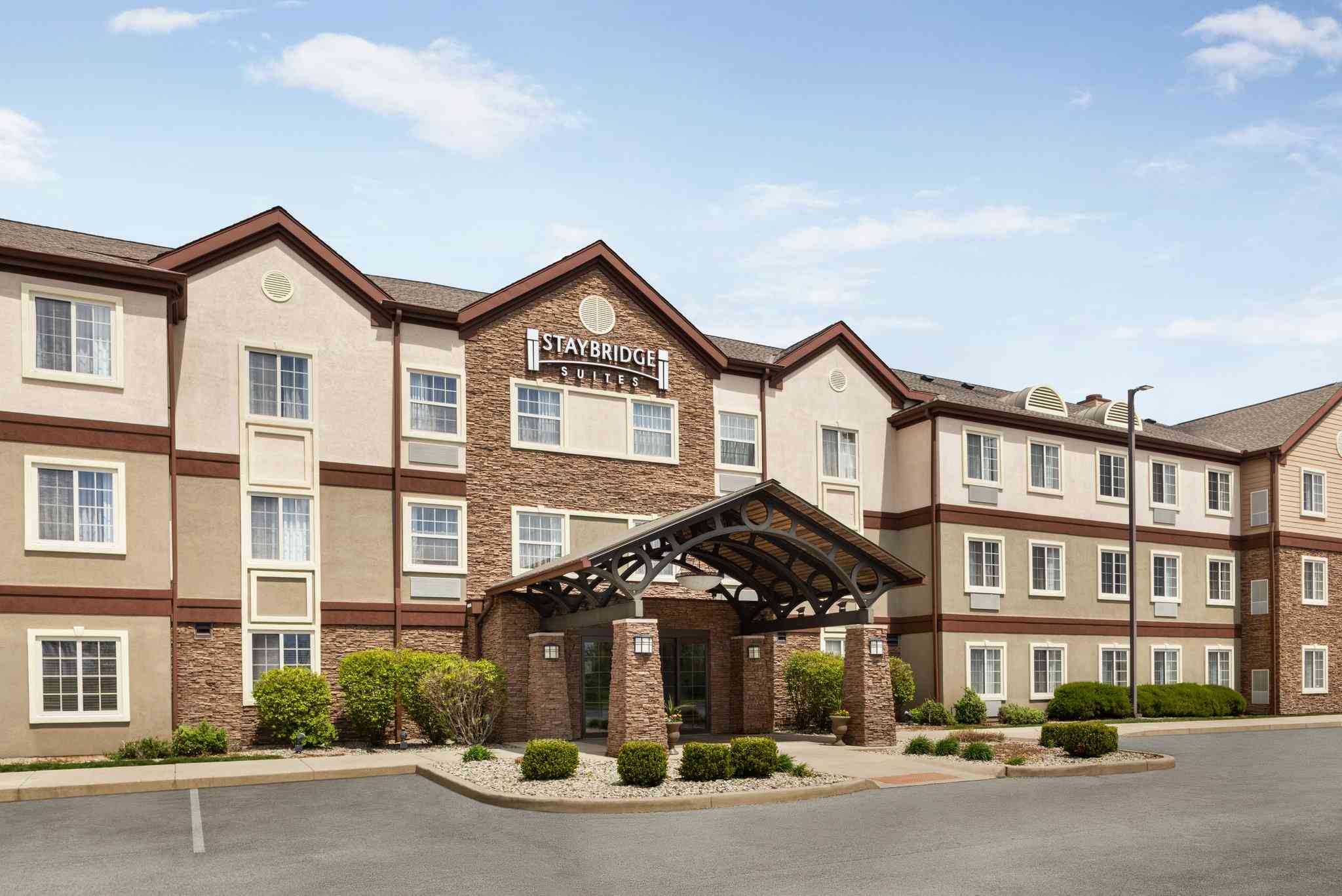 Staybridge Suites Fort Wayne in Wayne Kalesi, IN