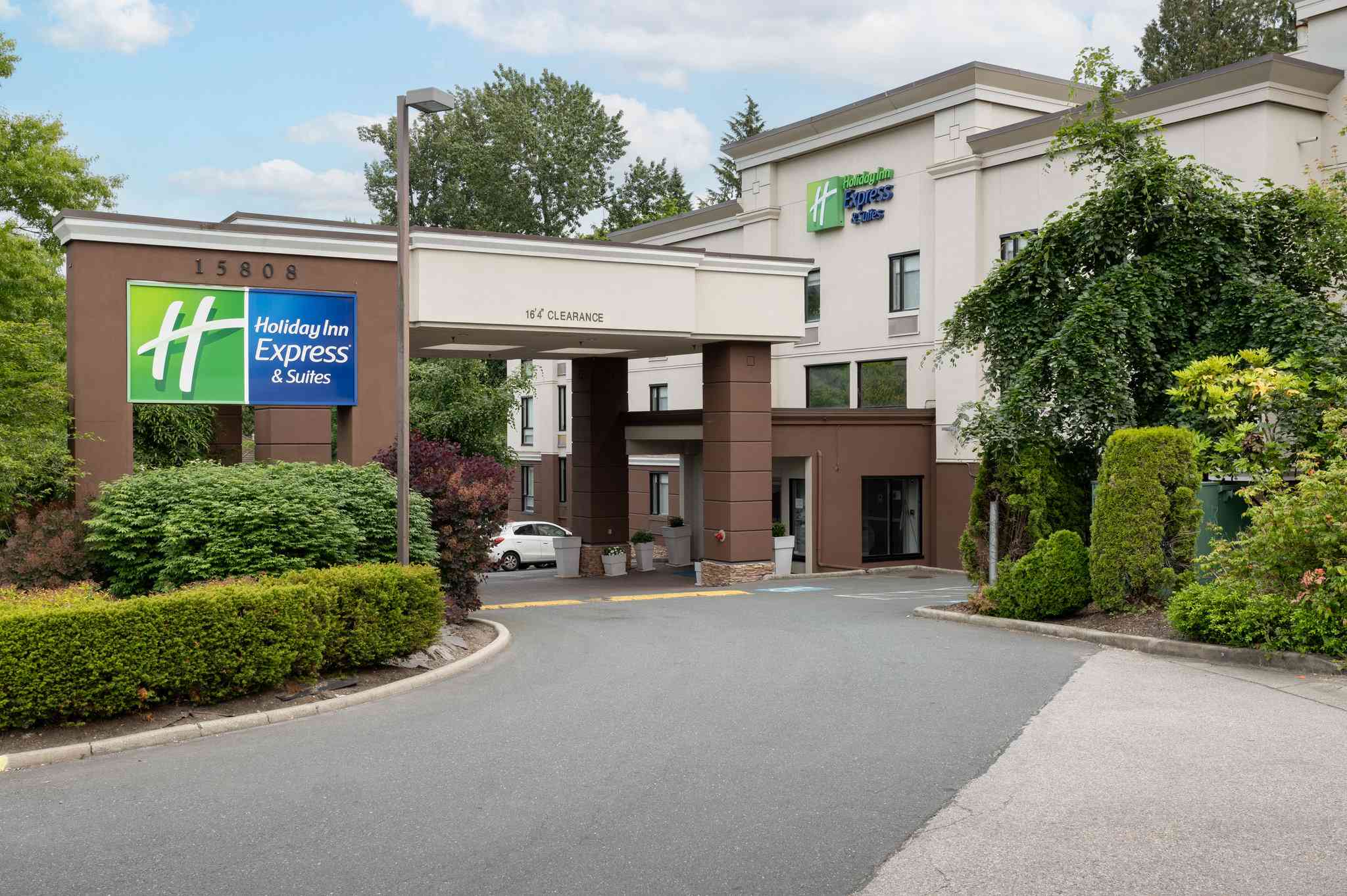 Holiday Inn Express Hotel & Suites Surrey in Surrey, BC