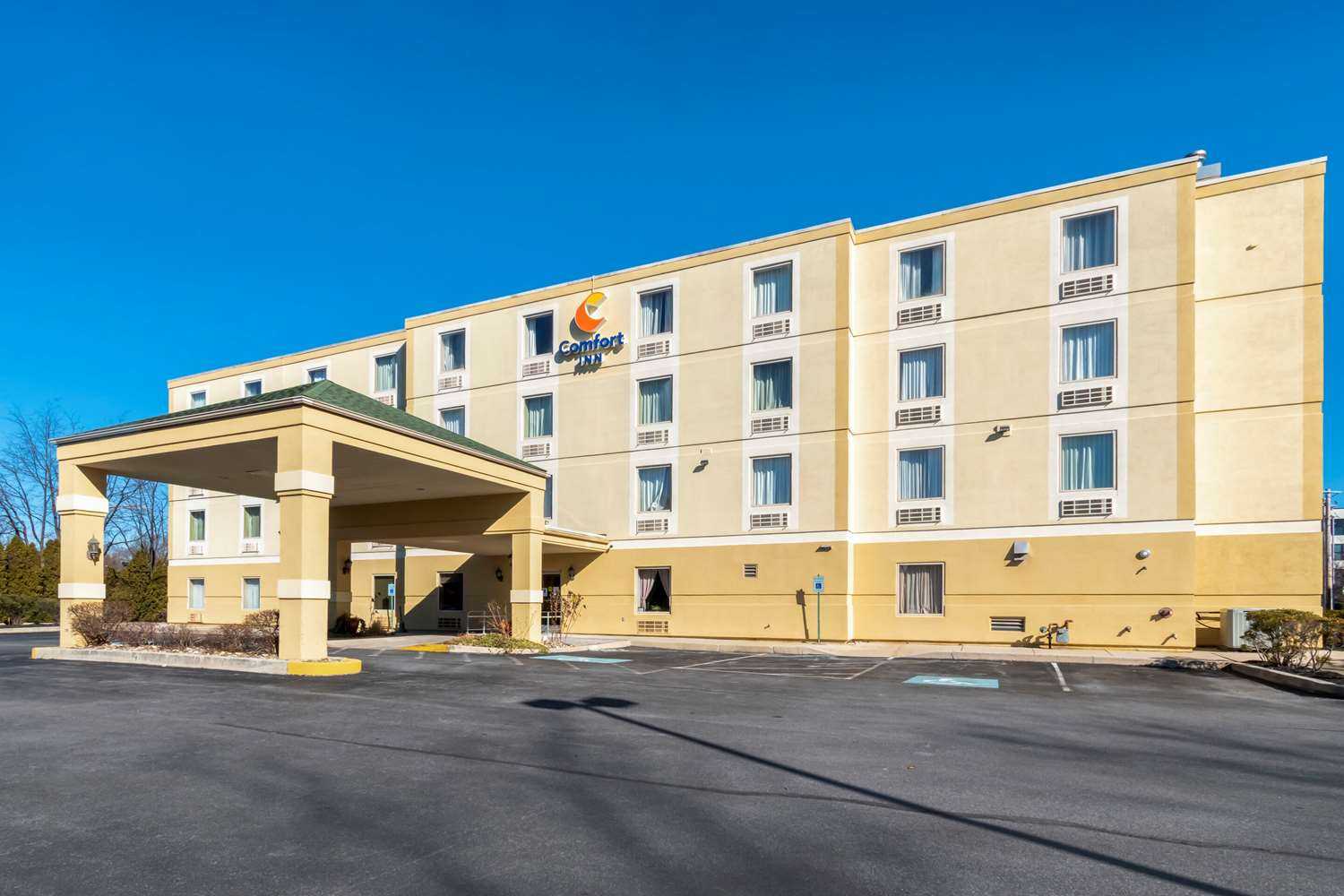 Comfort Inn Mechanicsburg - Harrisburg South in Mechanicsburg, PA