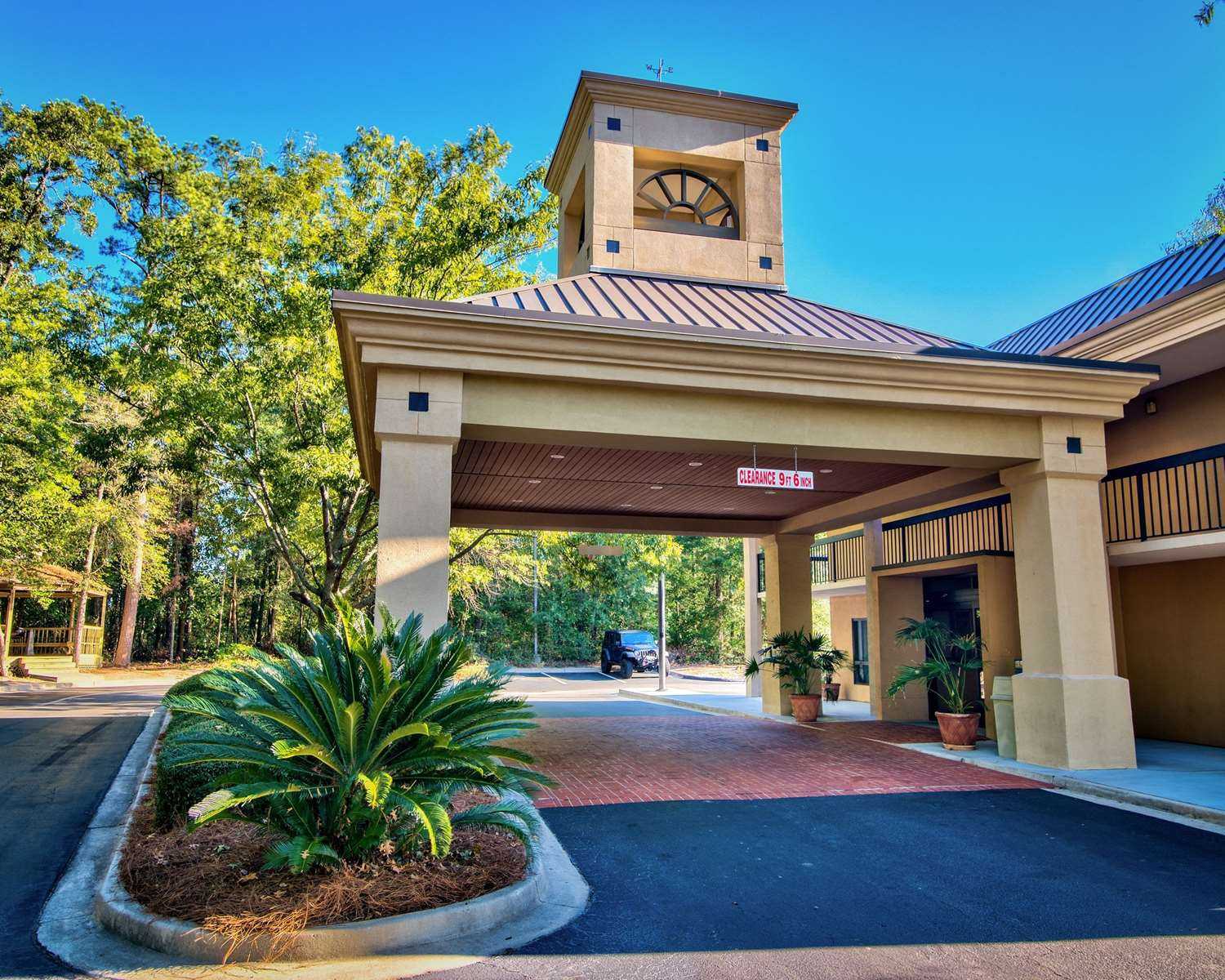 Clarion Inn and Suites Aiken in Aiken, SC