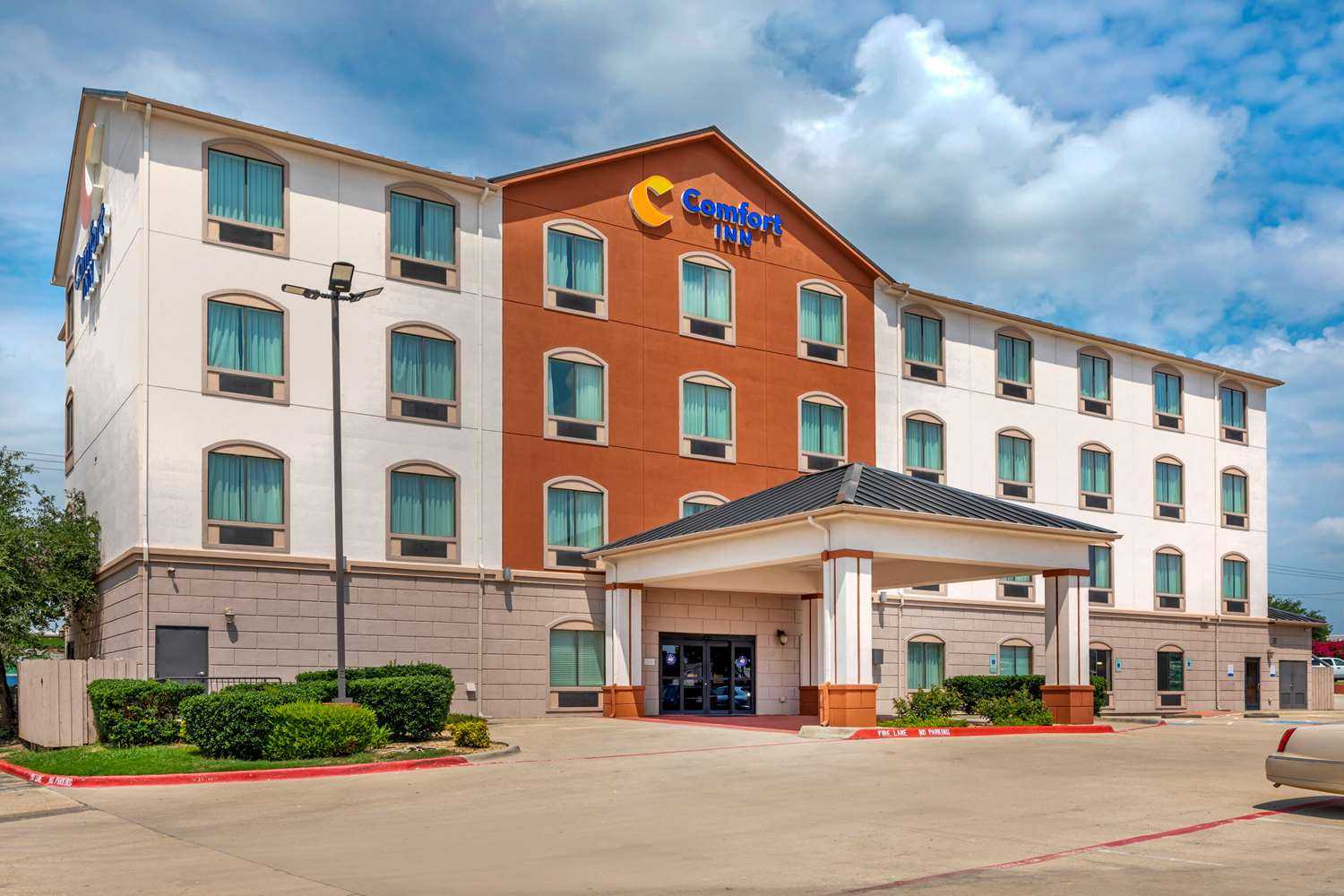 Comfort Inn Near UNT in Denton, TX