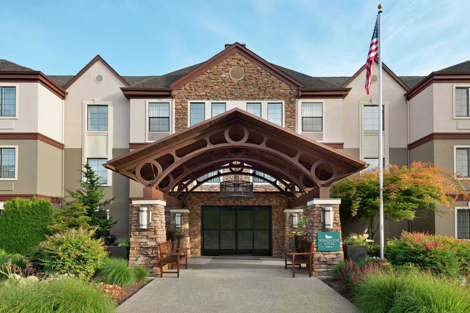 Homewood Suites by Hilton Portland Airport in Portland, OR