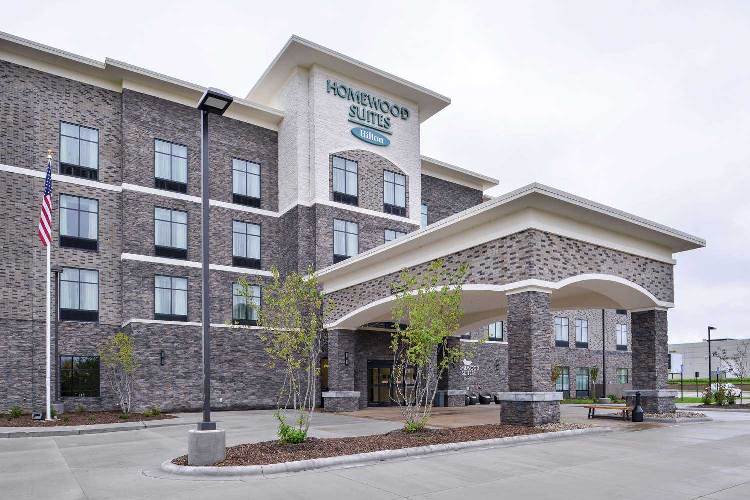 Homewood Suites by Hilton Des Moines Airport in Des Moines, IA