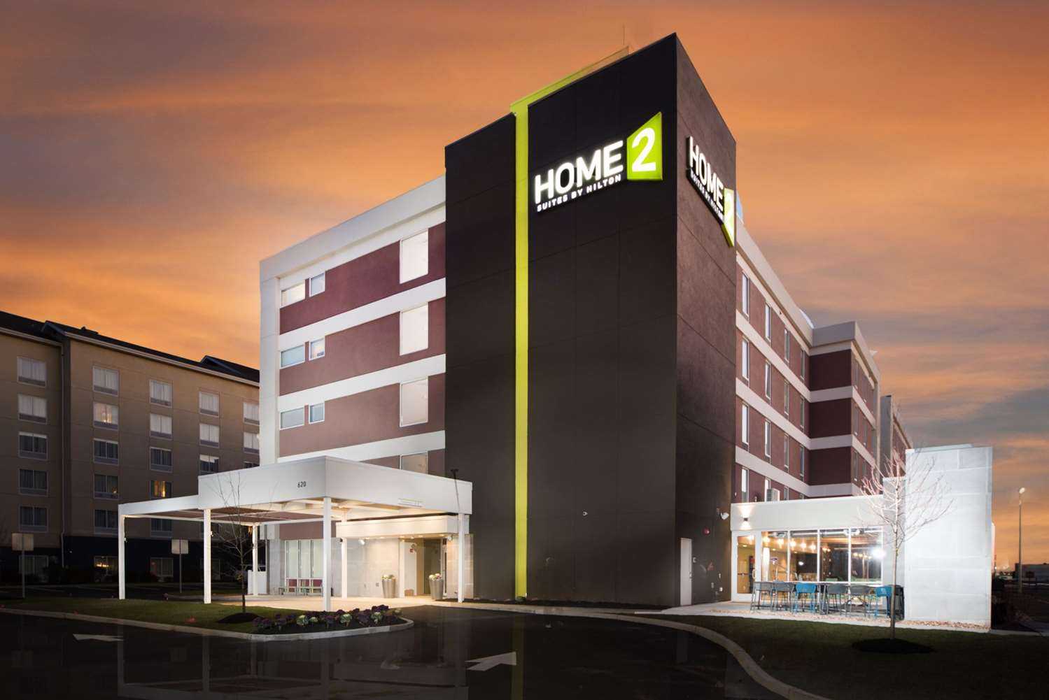 Home2 Suites by Hilton Newark Airport in Newark, NJ