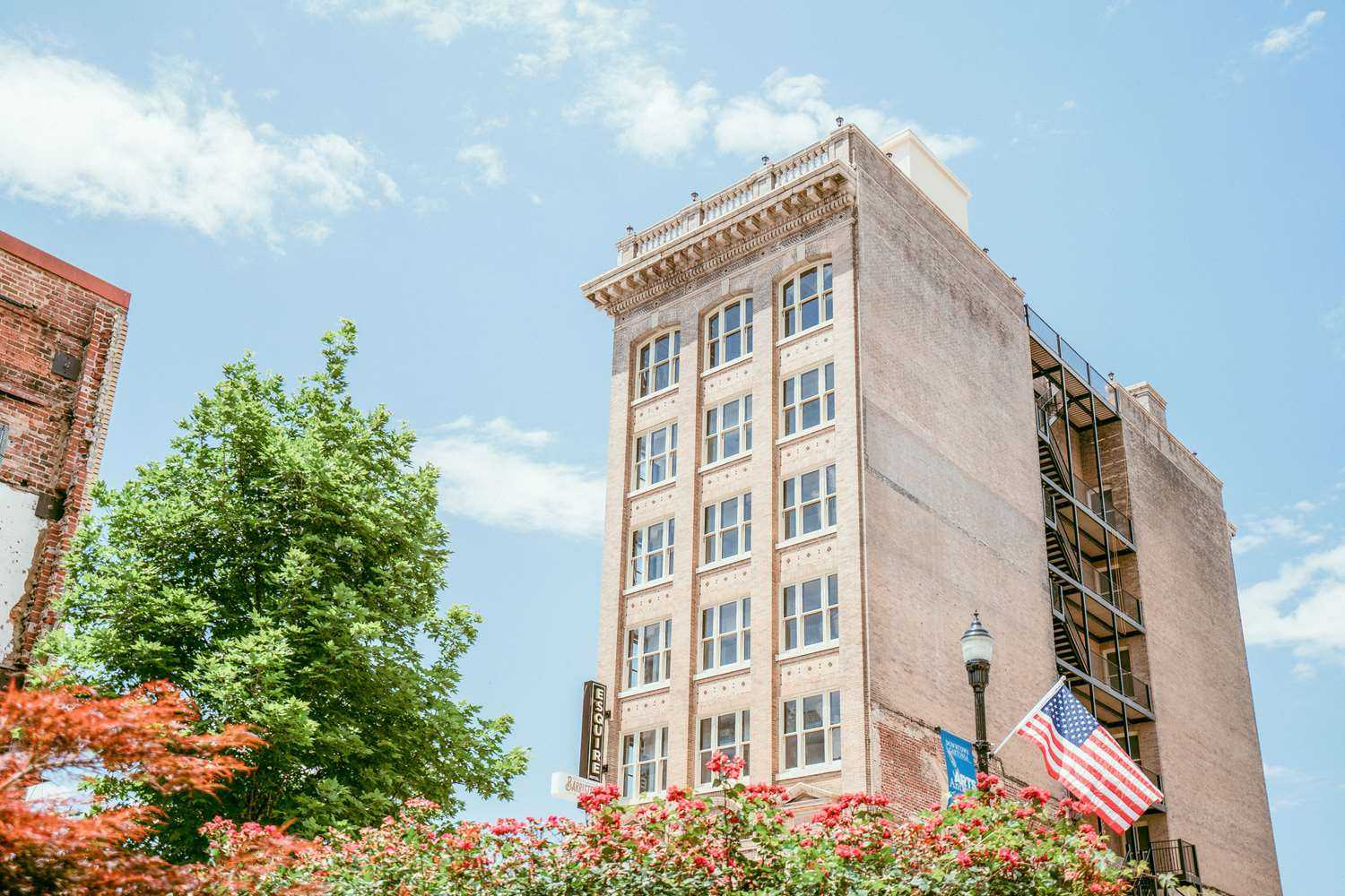 The Esquire Hotel Ascend Hotel Collection in Gastonia, NC