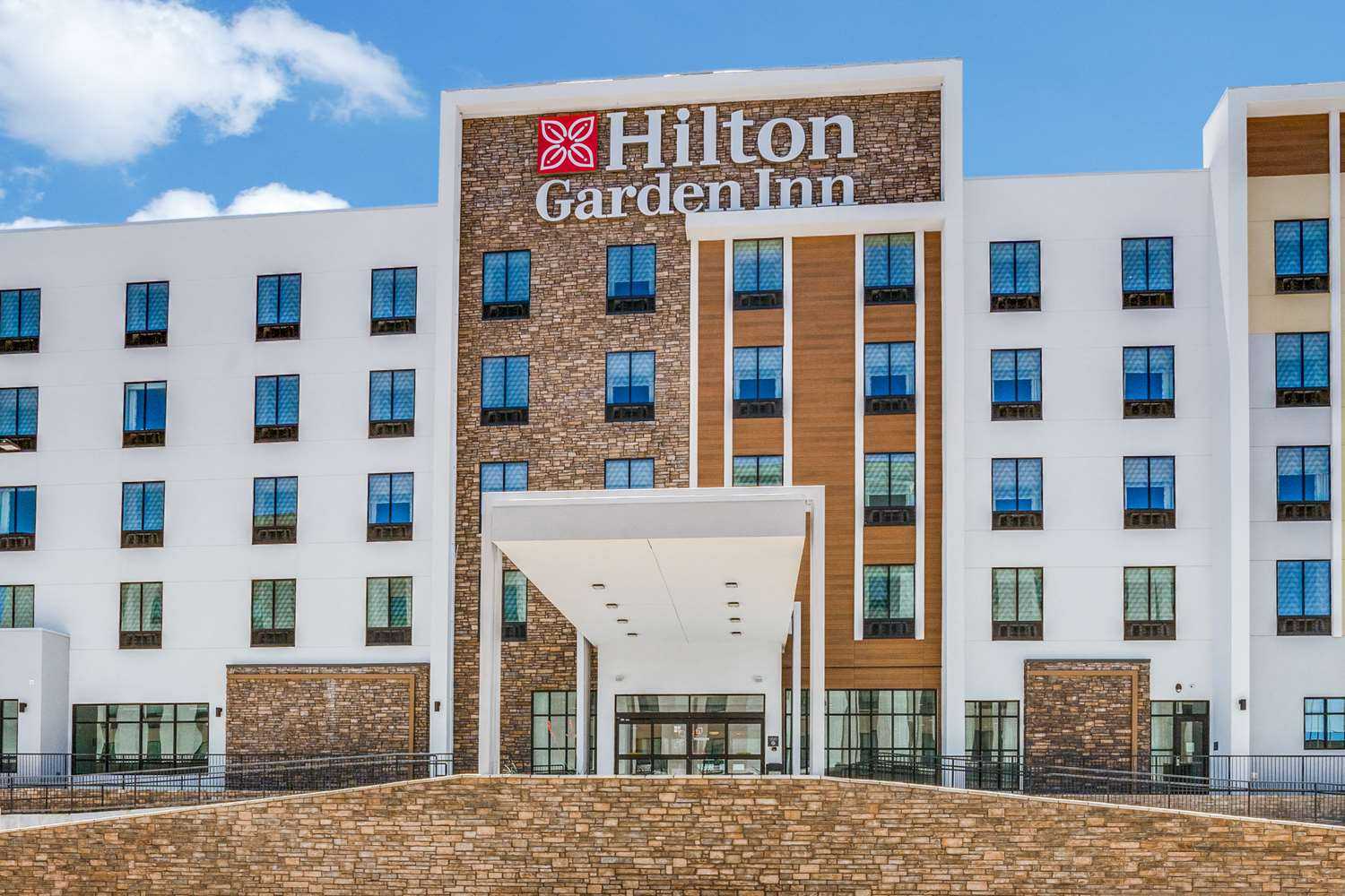 Hilton Garden Inn North Dallas Central Expy in Dallas, TX