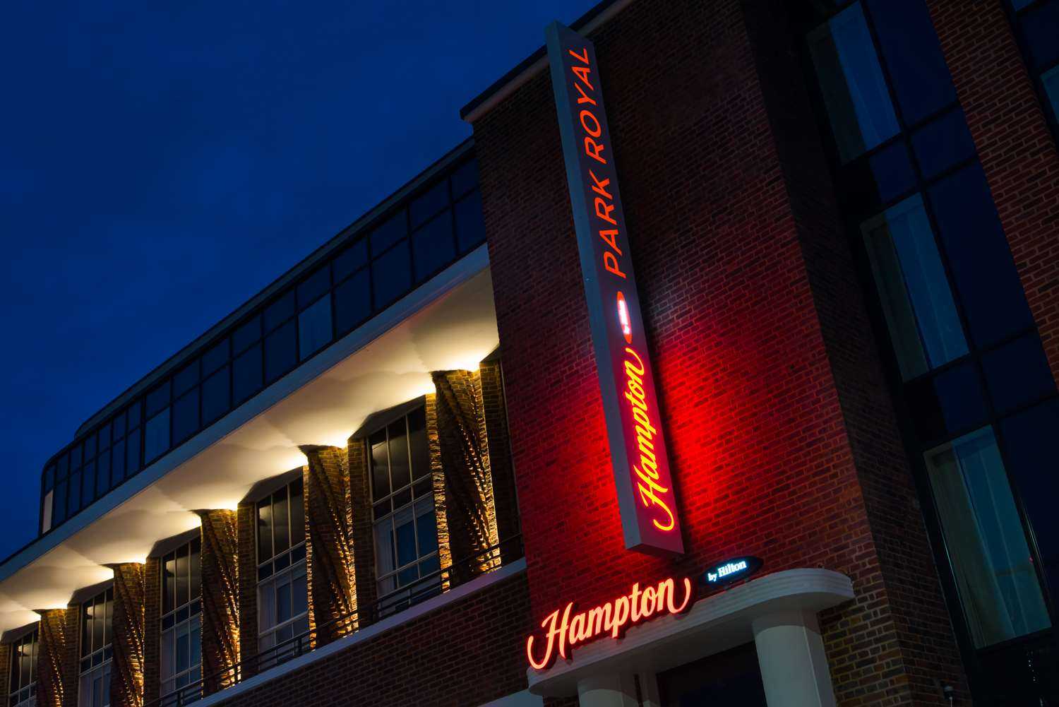 Hampton by Hilton London Park Royal in London, GB1