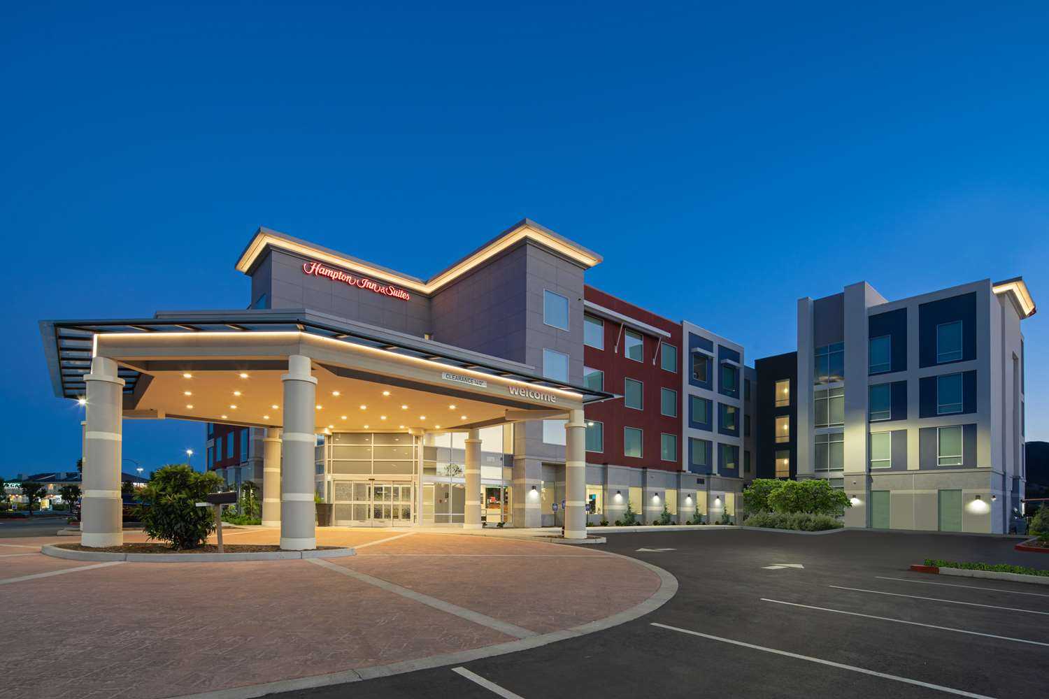 Hampton Inn & Suites Gilroy in Gilroy, CA