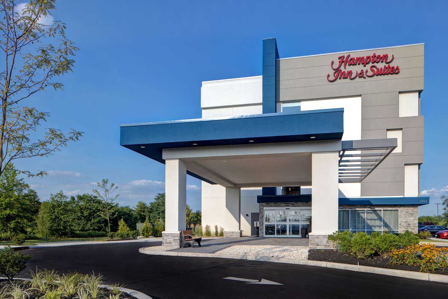 Hampton Inn and Suites Deptford in Deptford, NJ