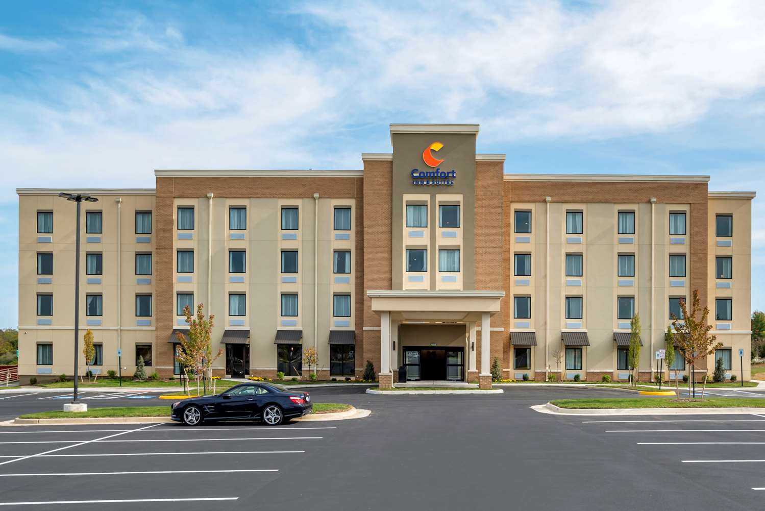 Comfort Inn and Suites Winchester in Winchester, VA