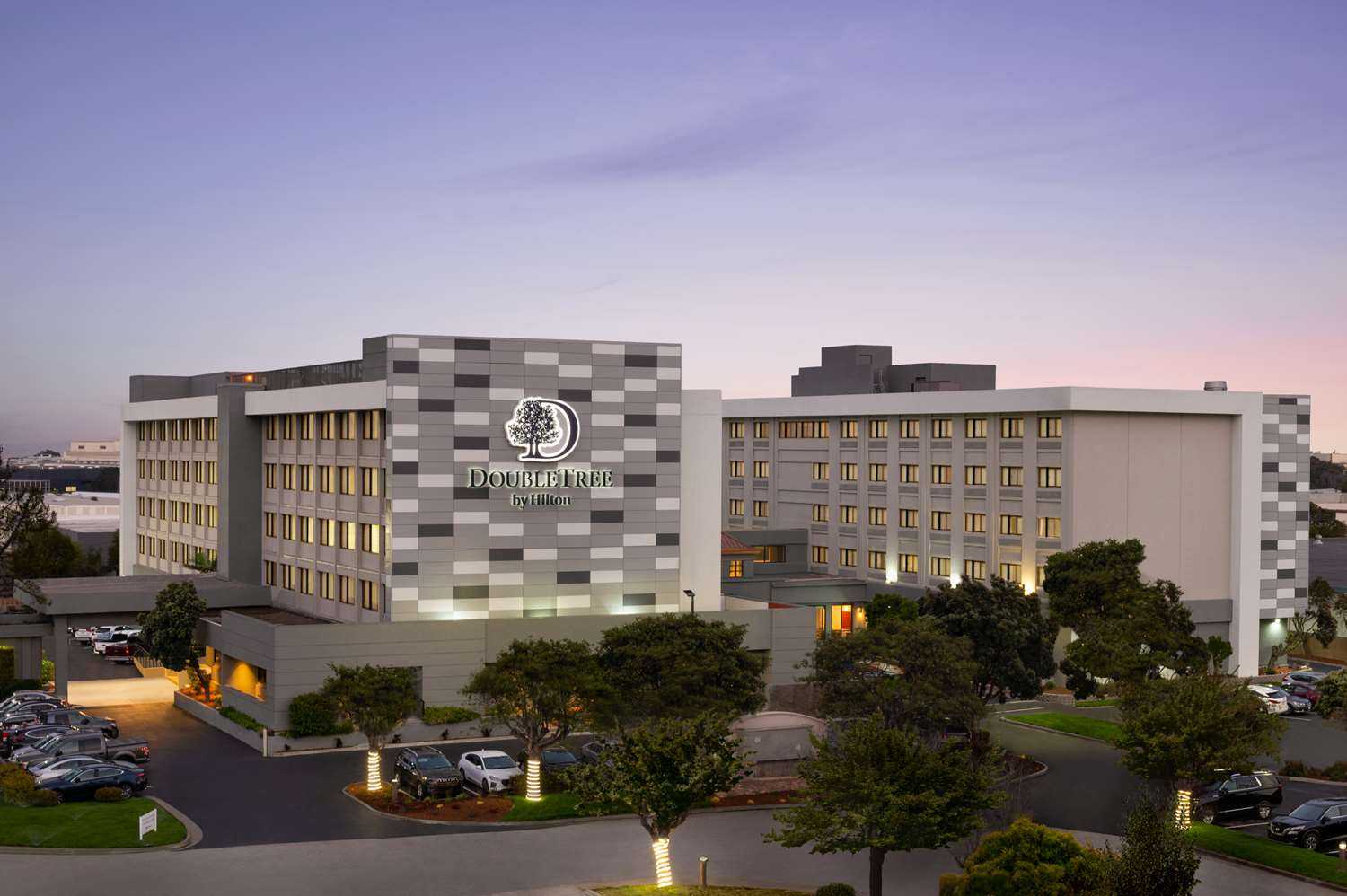 DoubleTree by Hilton San Francisco South Airport Blvd en Sur de San Francisco, CA