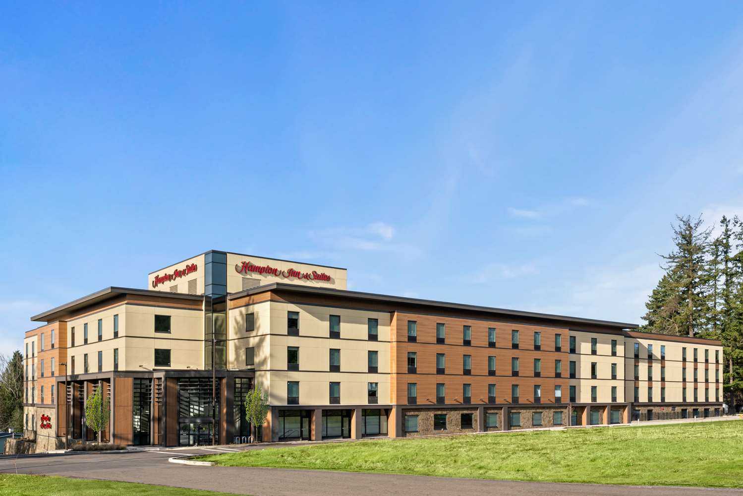 Hampton Inn & Suites Portland Tigard in Tigard, OR