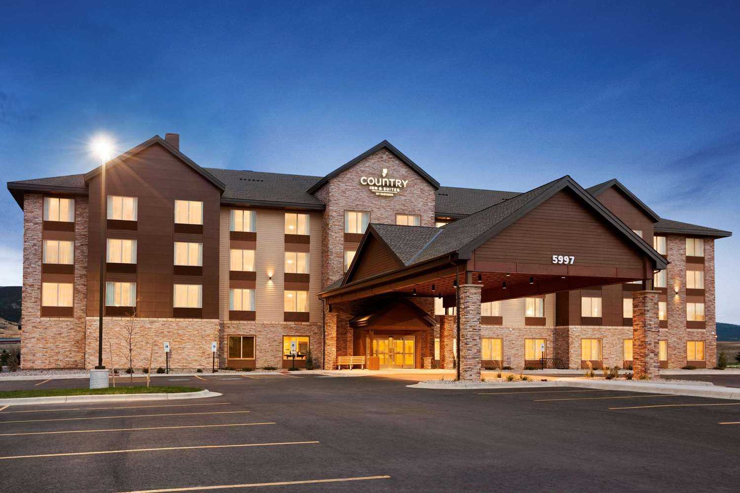 Country Inn & Suites By Radisson, Bozeman in Bozeman, MT