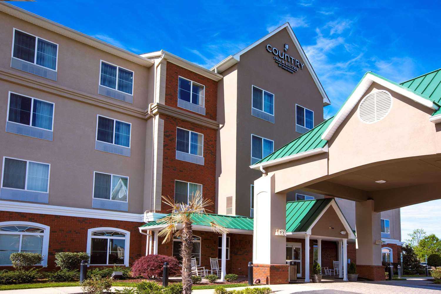 Country Inn & Suites By Radisson, Wilson, NC in Wilson, NC