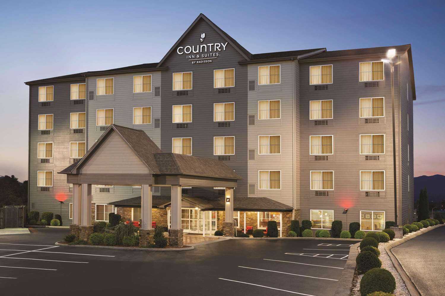 Country Inn & Suites By Radisson Wytheville in Wytheville, VA