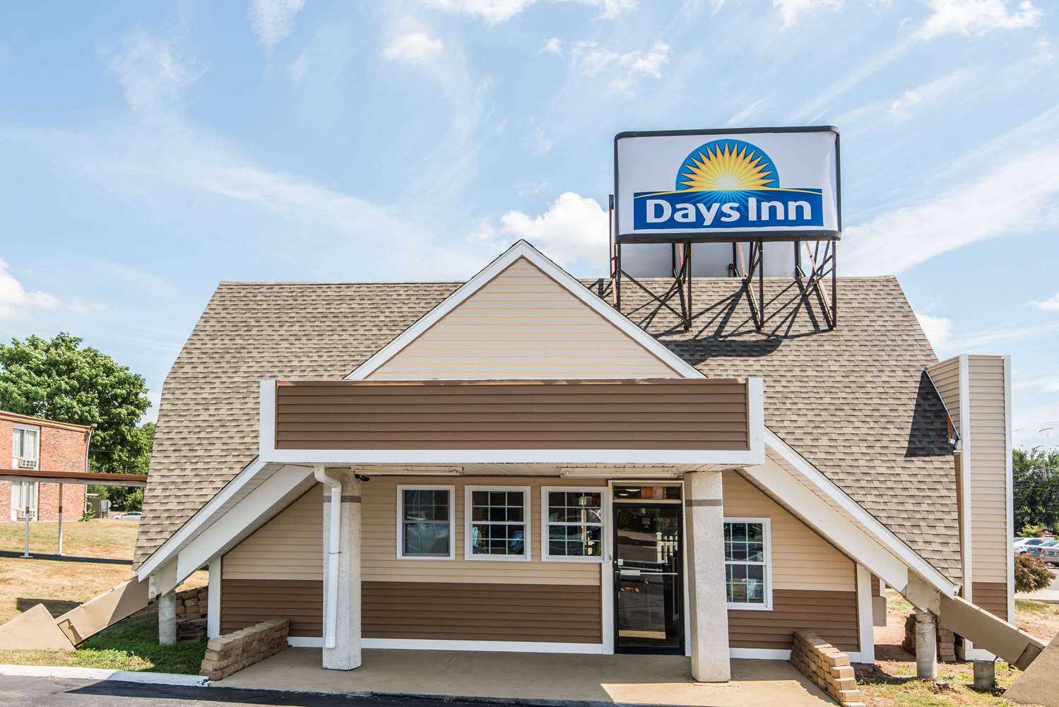 Days Inn by Wyndham Vernon in Vernon, BC