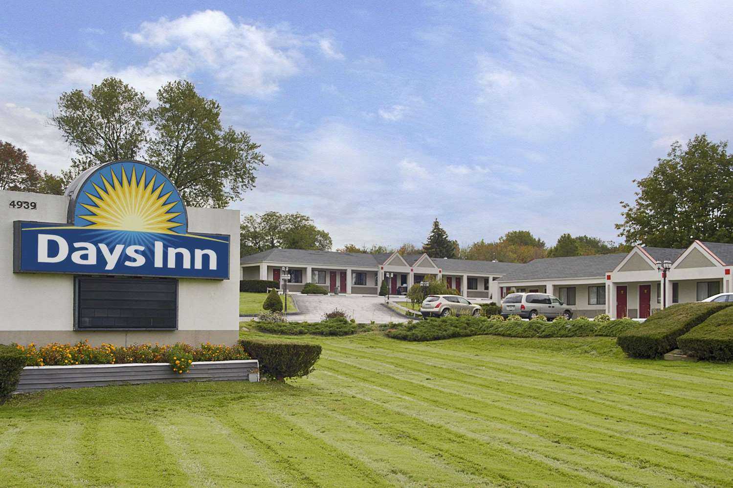 Days Inn by Wyndham Middletown in New Hampton, NY