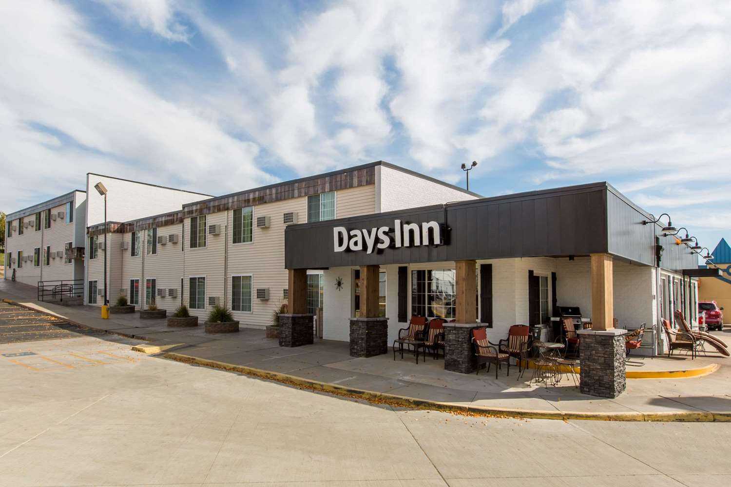 Days Inn by Wyndham Pierre in Pierre, SD