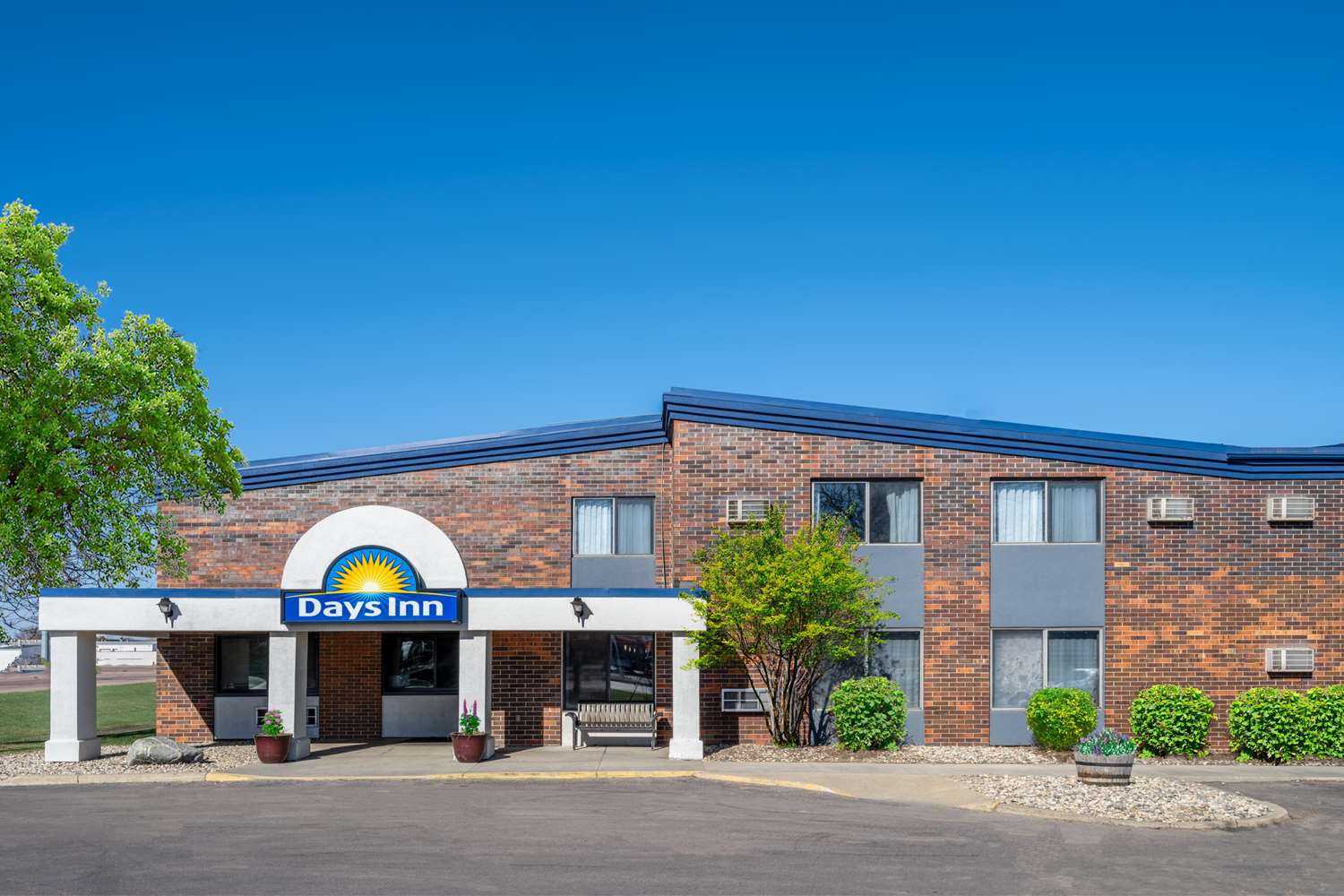 Days Inn by Wyndham Sioux Falls Airport in Sioux Falls, SD