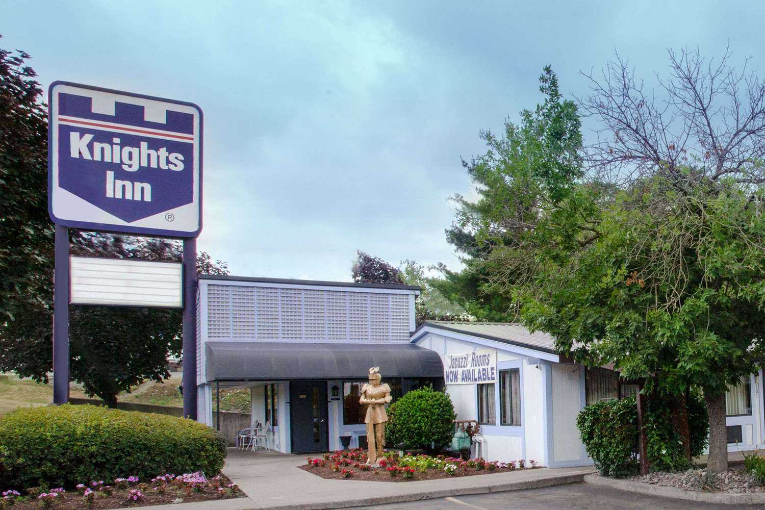 Knights Inn Pittston in Pittston, PA