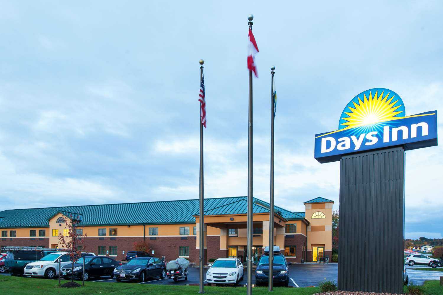 Days Inn by Wyndham Brewerton/ Syracuse near Oneida Lake in Brewerton, NY